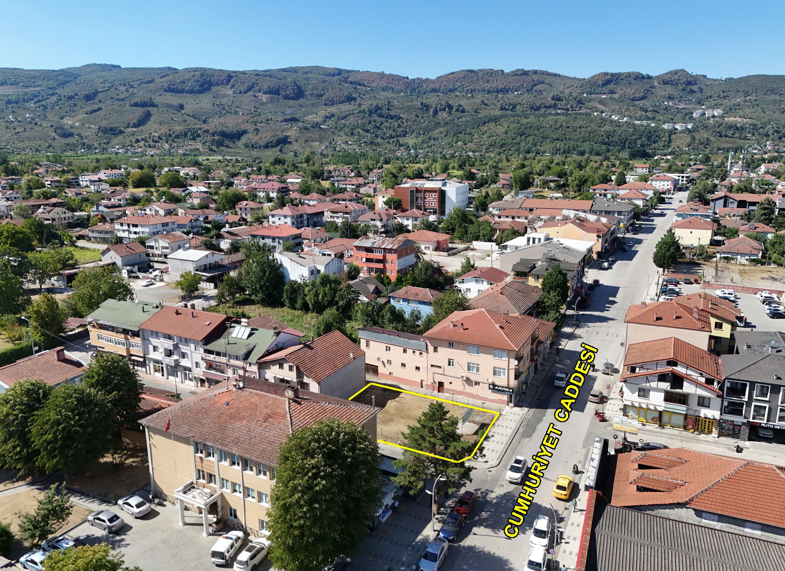 GÖLYAKA KÜLTÜR MAHALLESİ'NDE 363 M2 SATILIK ARSA