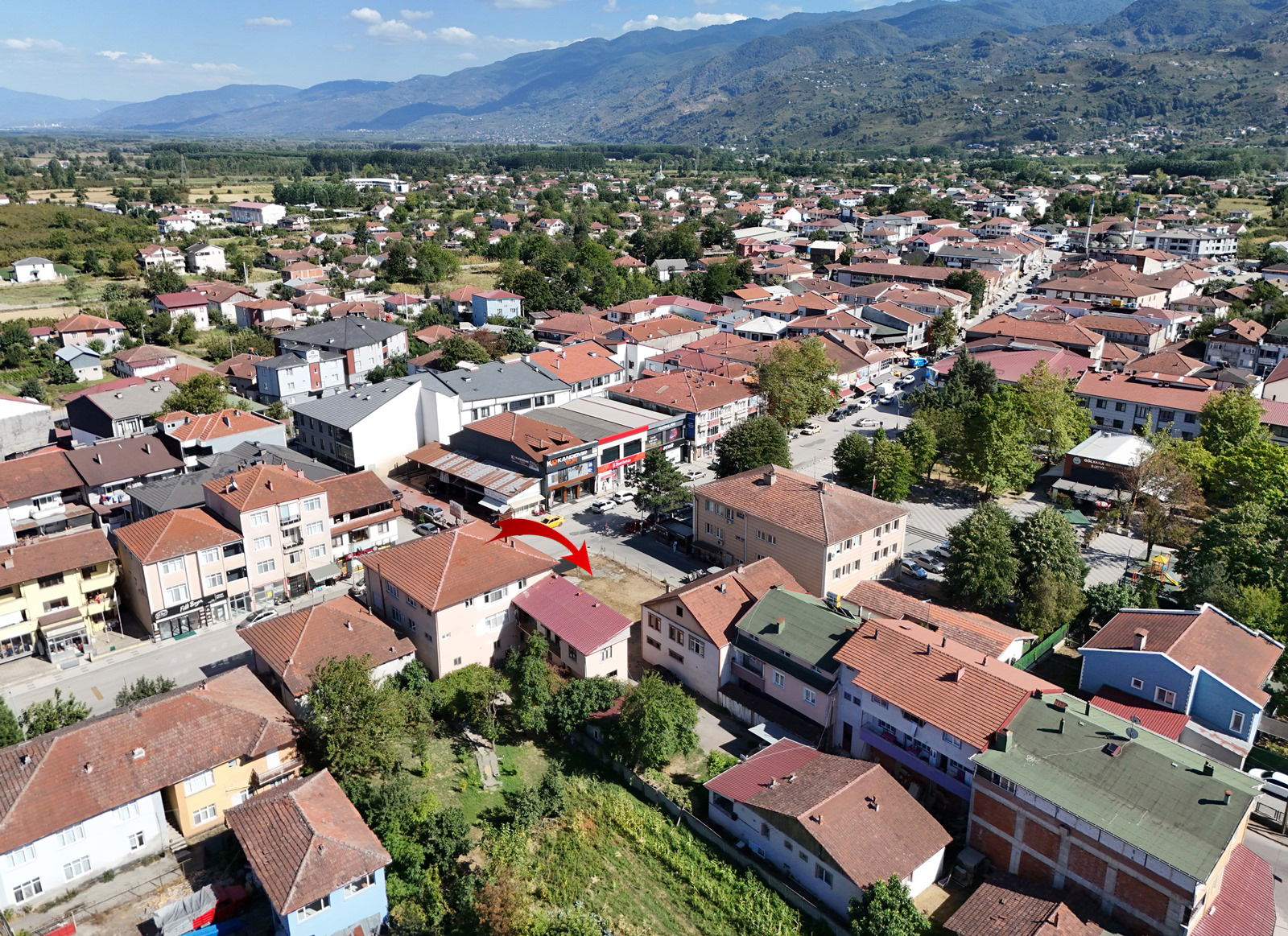 GÖLYAKA KÜLTÜR MAHALLESİ'NDE 363 M2 SATILIK ARSA