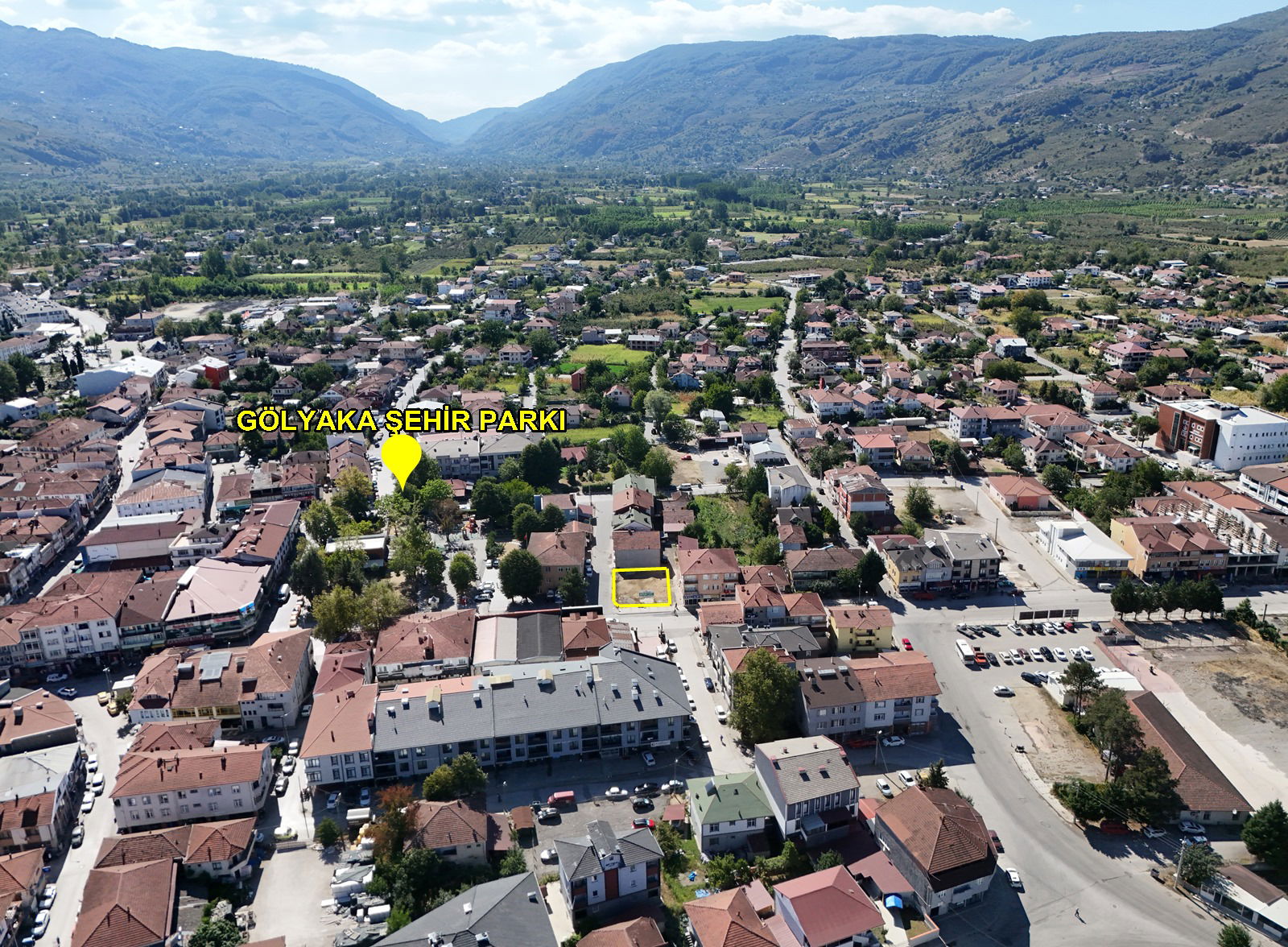 GÖLYAKA KÜLTÜR MAHALLESİ'NDE 363 M2 SATILIK ARSA