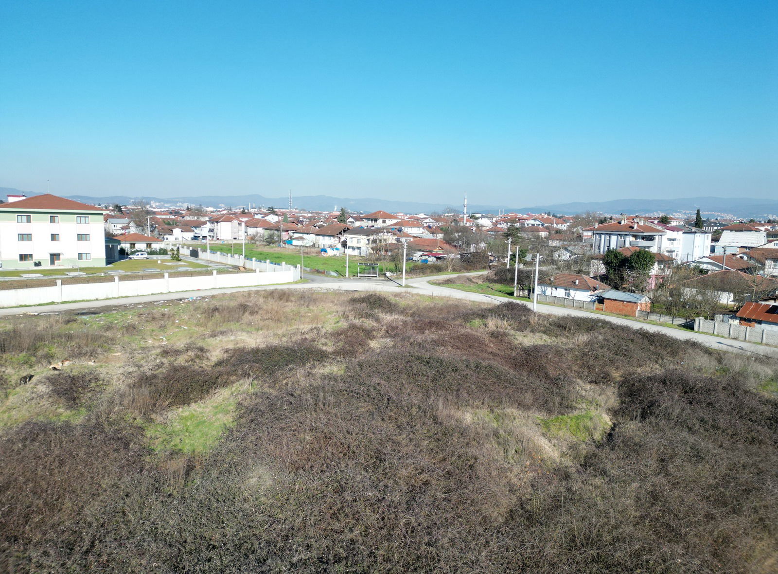 AĞA MAHALLESİ'NDE 470 M2 SATILIK ARSA