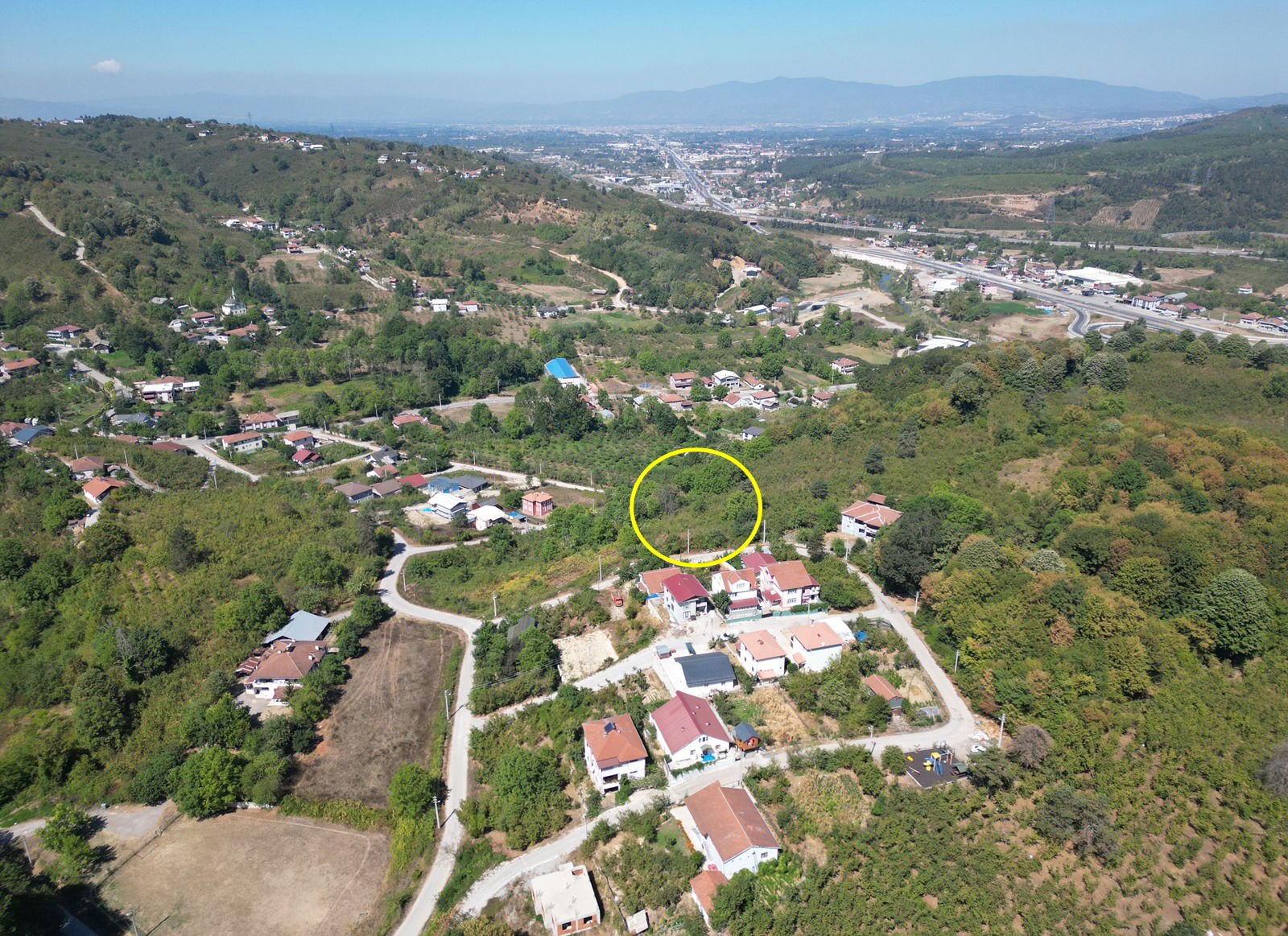 KAYNAŞLI ŞİMŞİR MAHALLESİ'NDE 1143 M2 SATILIK ARSA