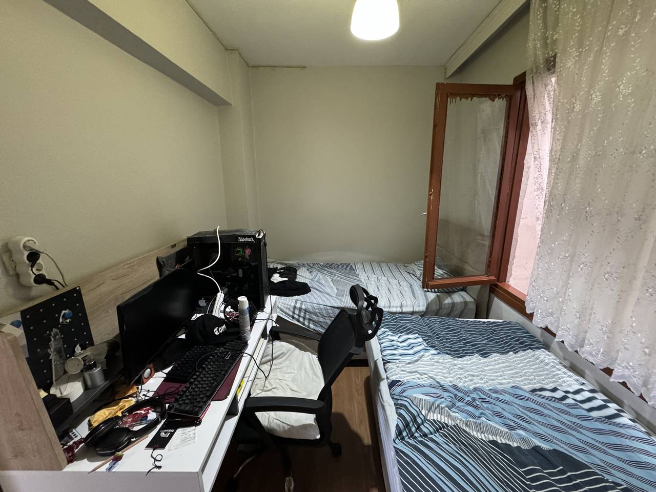 CEDİDİYE MAHALLESİ FETTAH'TA 3+1 SATILIK DAİRE