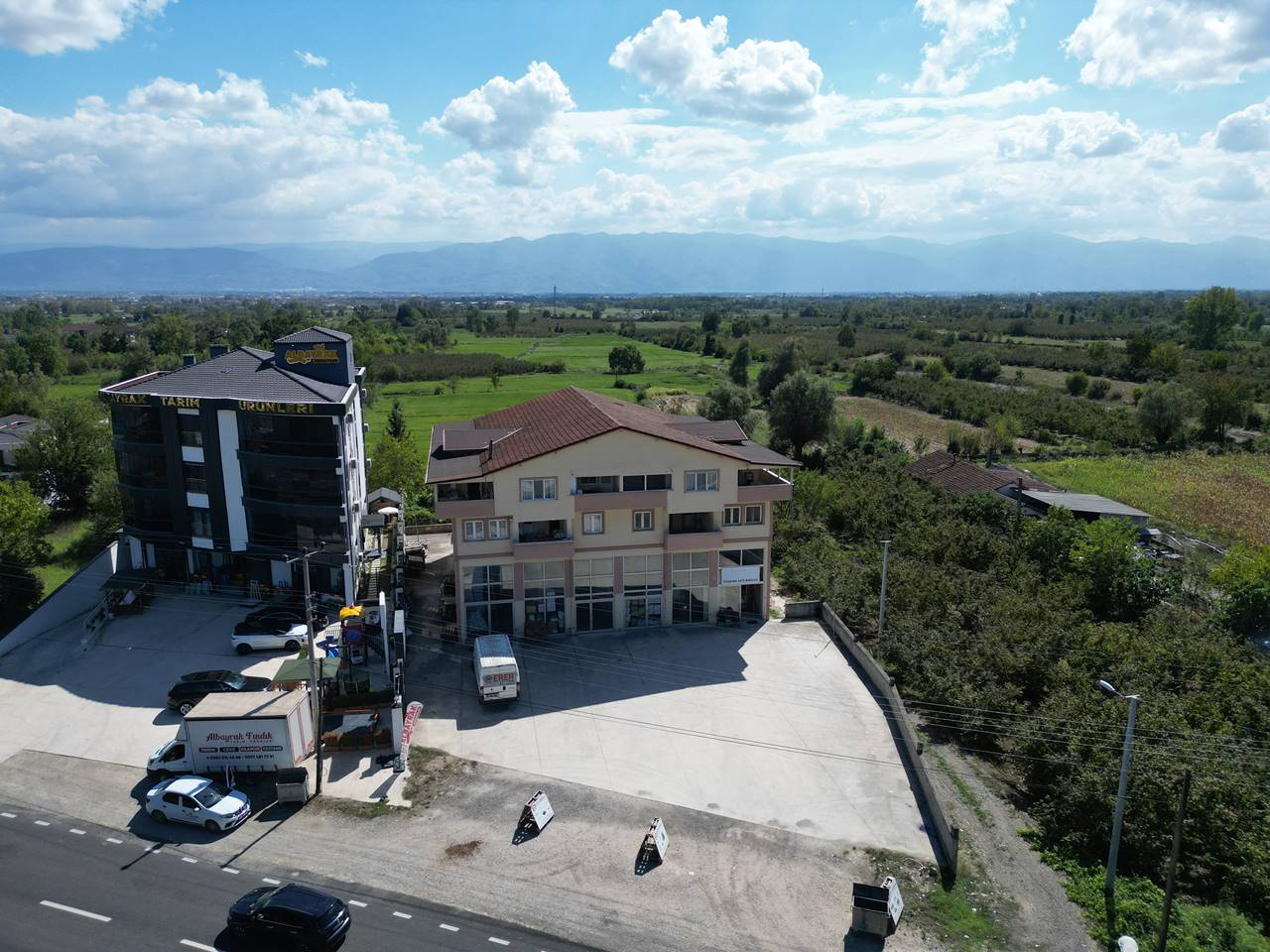 Kiralık Dükkan 120,000 TL