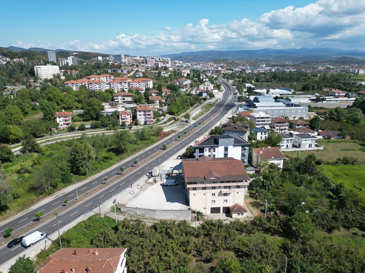 Kiralık Dükkan 120,000 TL