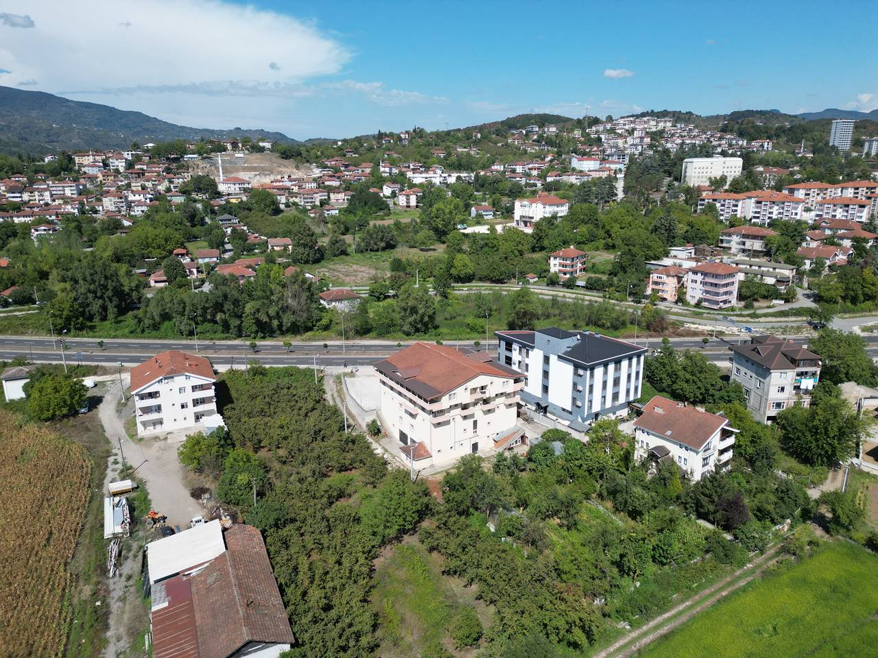 Kiralık Dükkan 120,000 TL