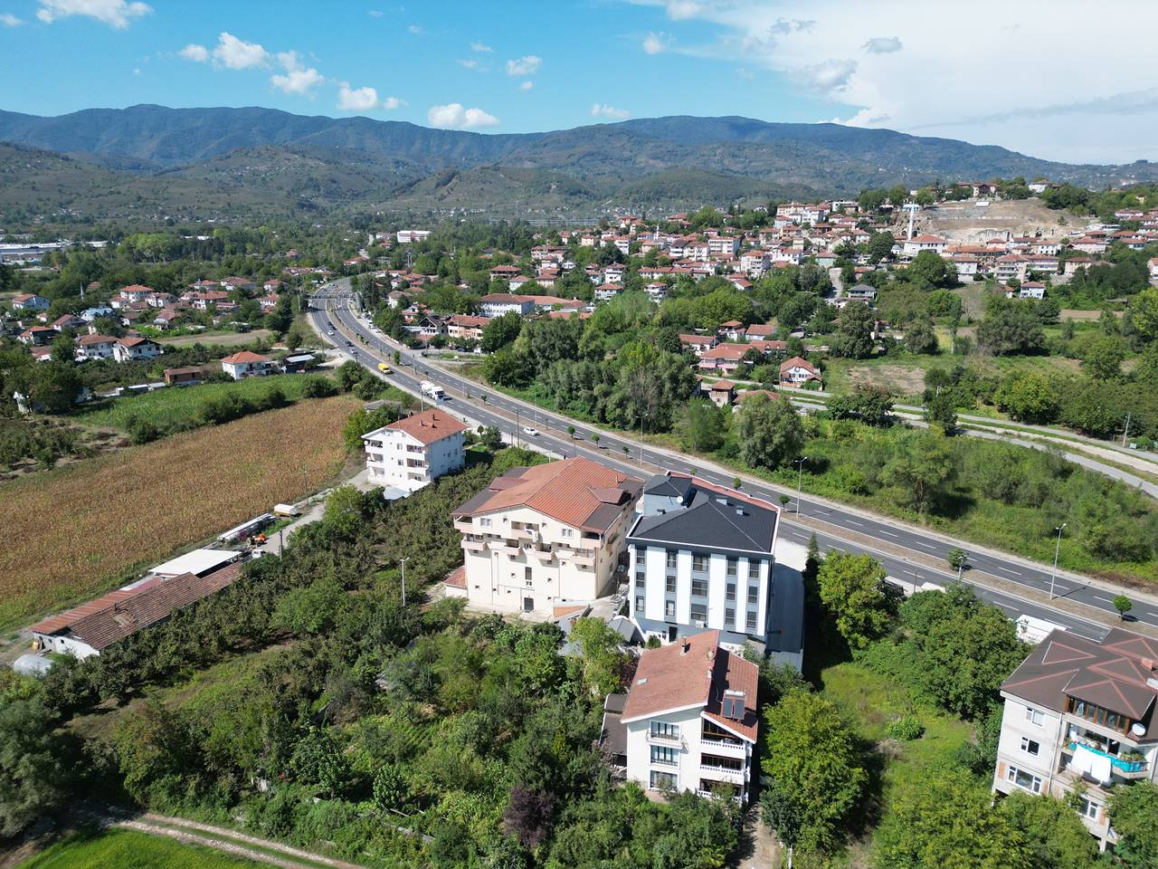 Kiralık Dükkan 120,000 TL