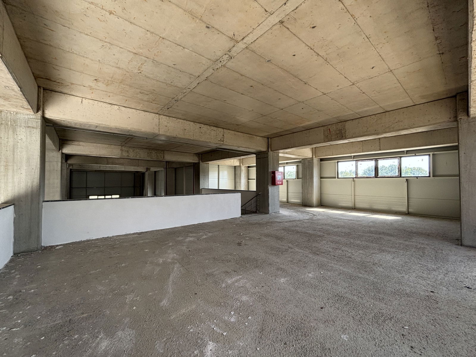 GÜMÜŞOVA HACIKADİRLER'DE 2000 M2 KİRALIK FABRİKA