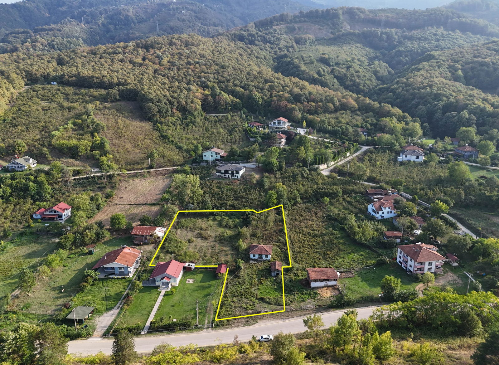 KALEDİBİ'NDE  4443 M2 SATILIK İMARLI ARSA