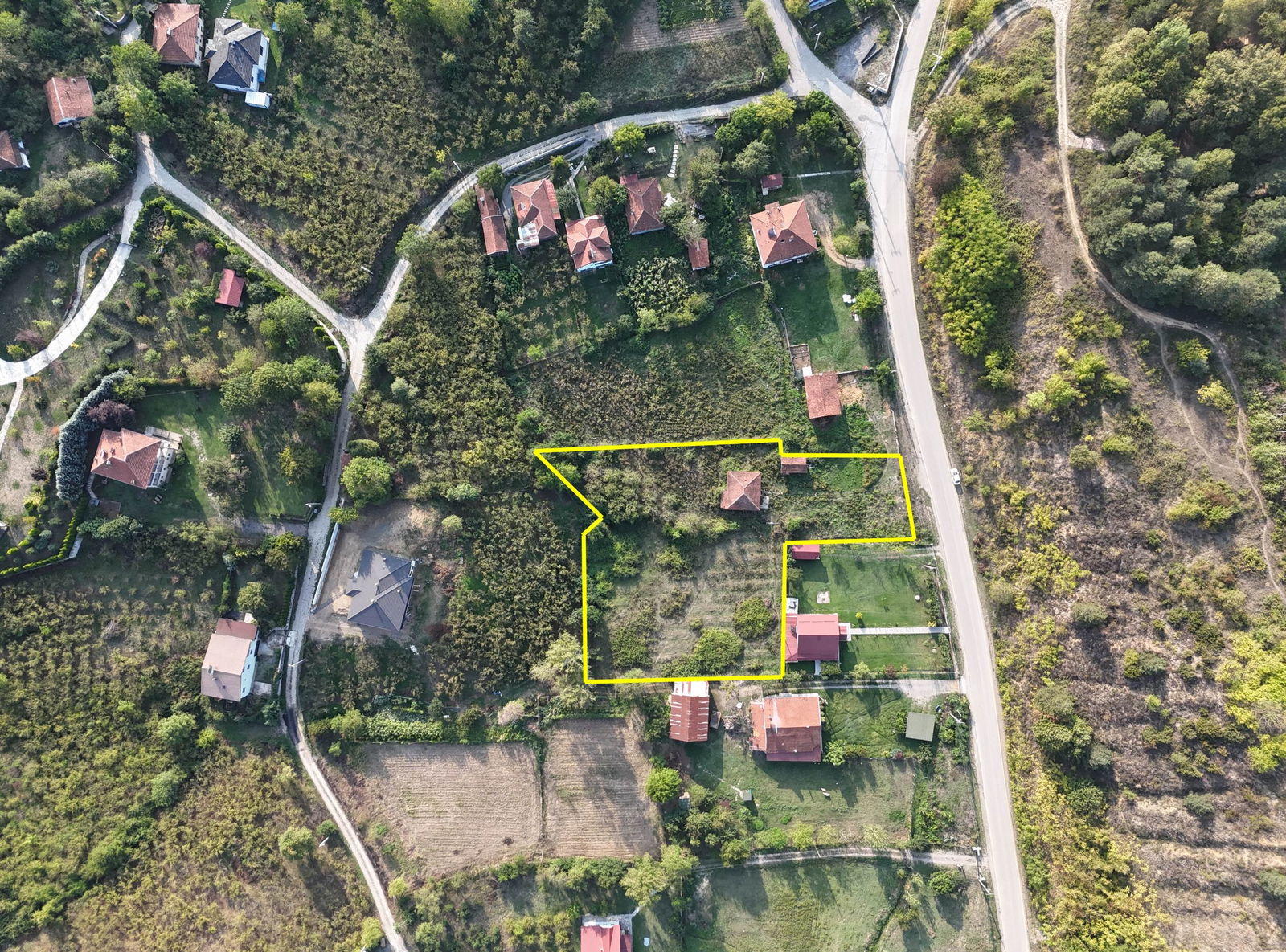 KALEDİBİ'NDE  4443 M2 SATILIK İMARLI ARSA