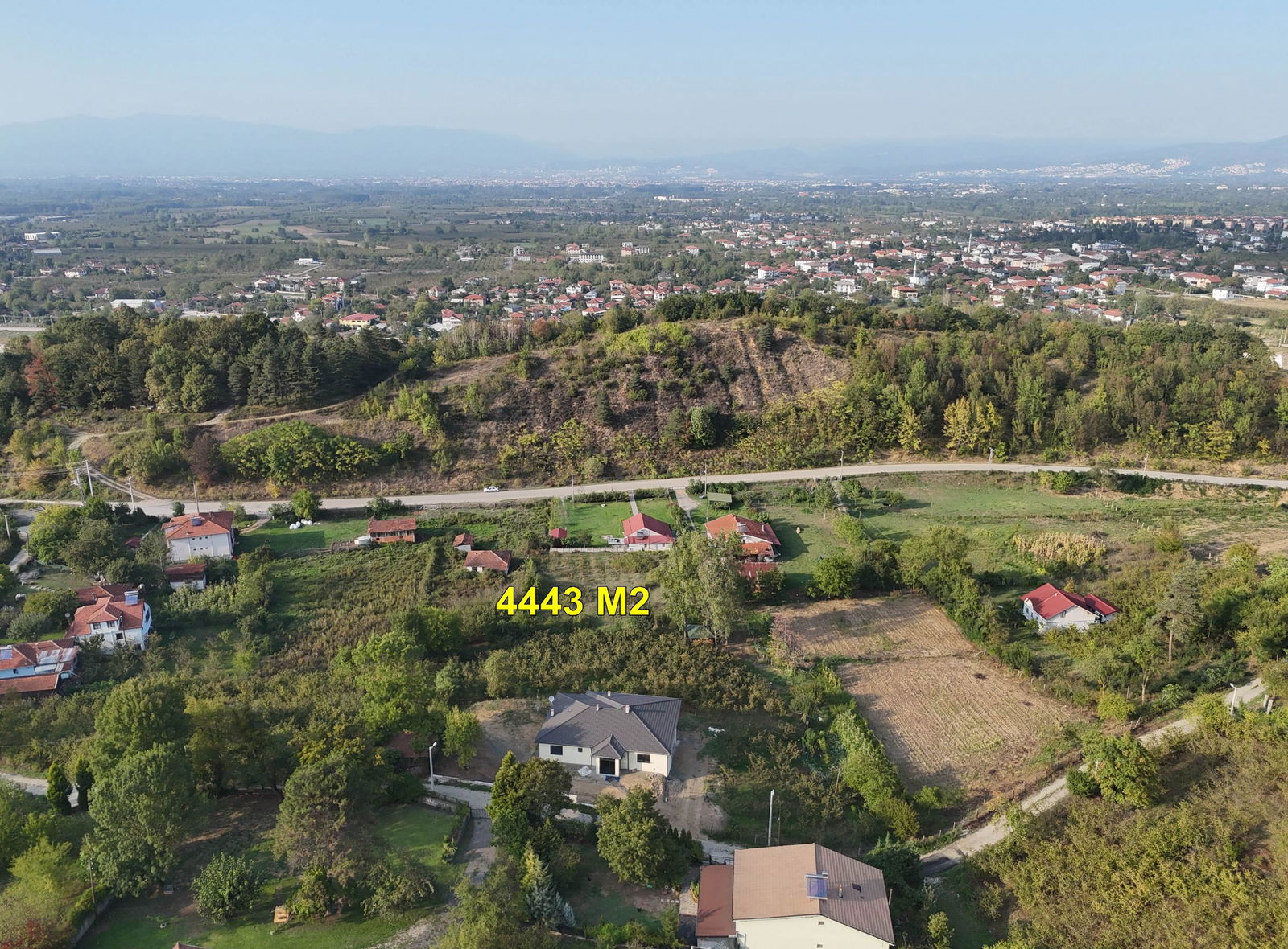 KALEDİBİ'NDE  4443 M2 SATILIK İMARLI ARSA