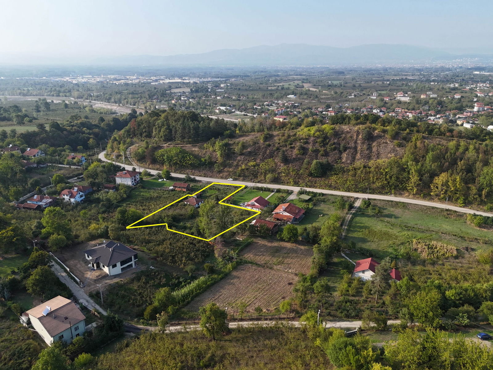 KALEDİBİ'NDE  4443 M2 SATILIK İMARLI ARSA