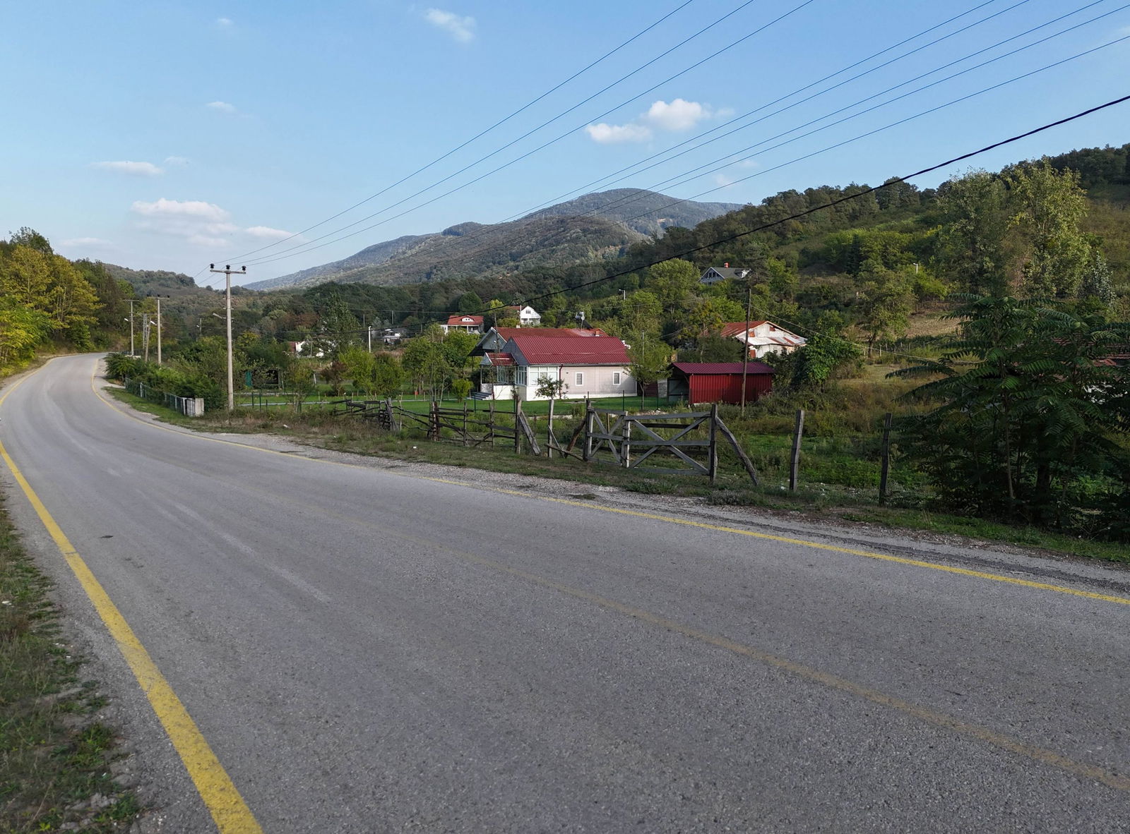 KALEDİBİ'NDE  4443 M2 SATILIK İMARLI ARSA