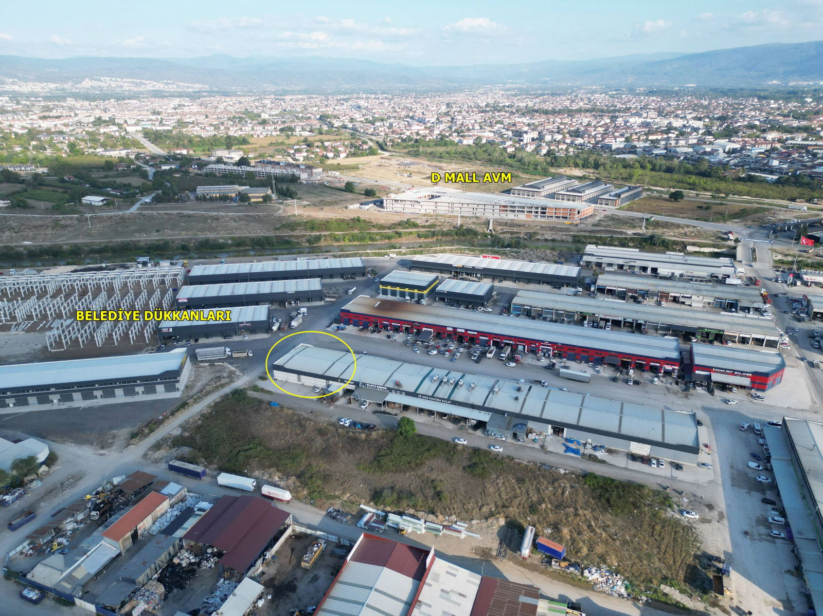 KÜÇÜK SANAYİ SİTESİNDE 187 M2 KİRALIK DÜKKAN