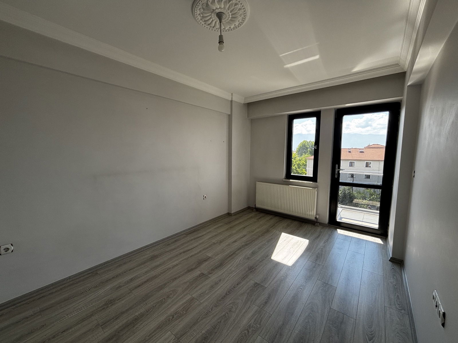 Kiralık Daire 16,000 TL