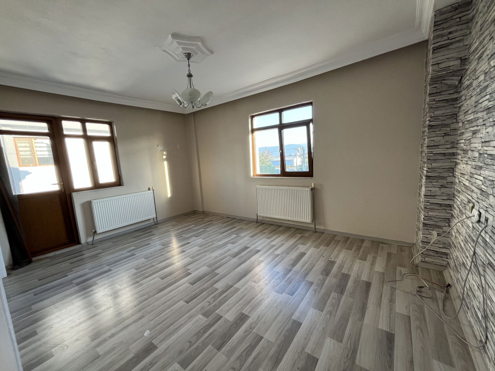 Kiralık Daire 13,000 TL