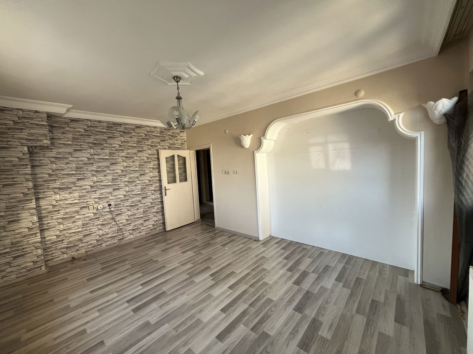 Kiralık Daire 13,000 TL
