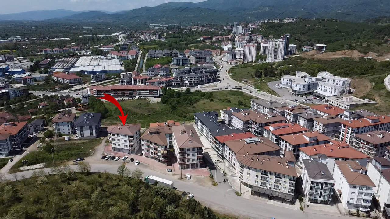 KONURALP ÜNİVERSİTE YERLEŞKESİNDE 194 M2 KİRALIK DÜKKAN