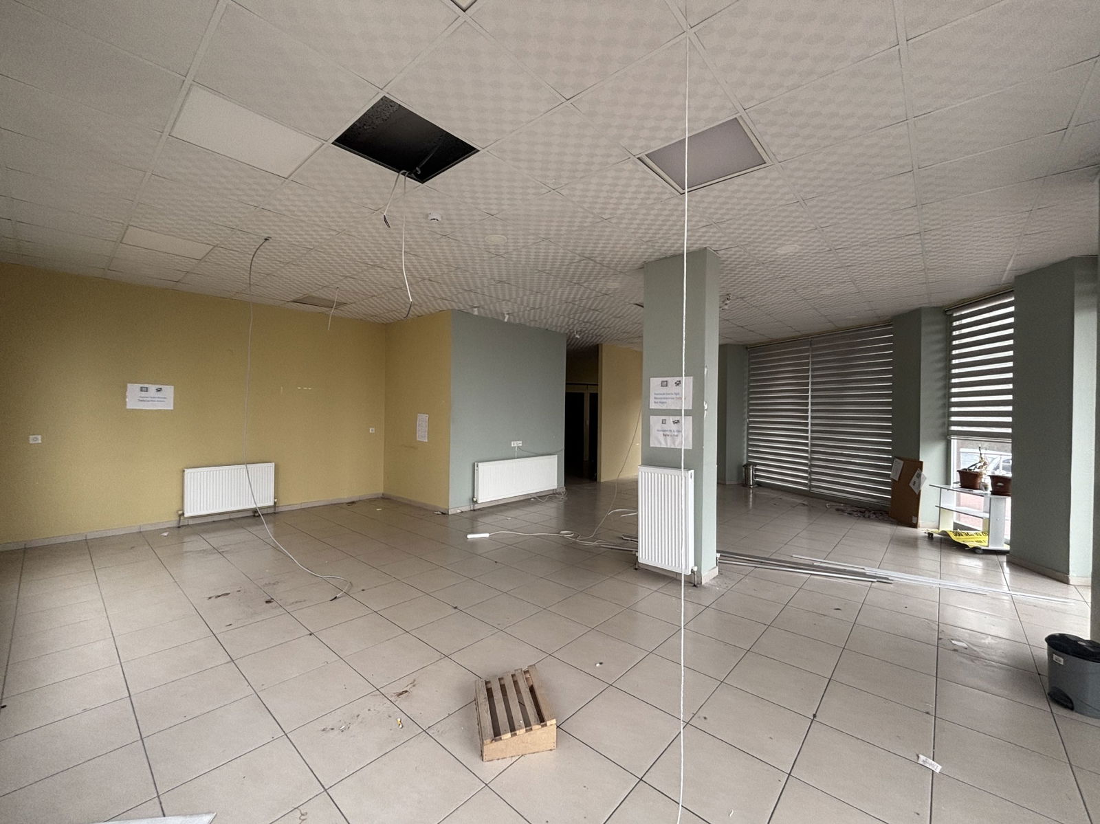 Kiralık Dükkan 35,000 TL