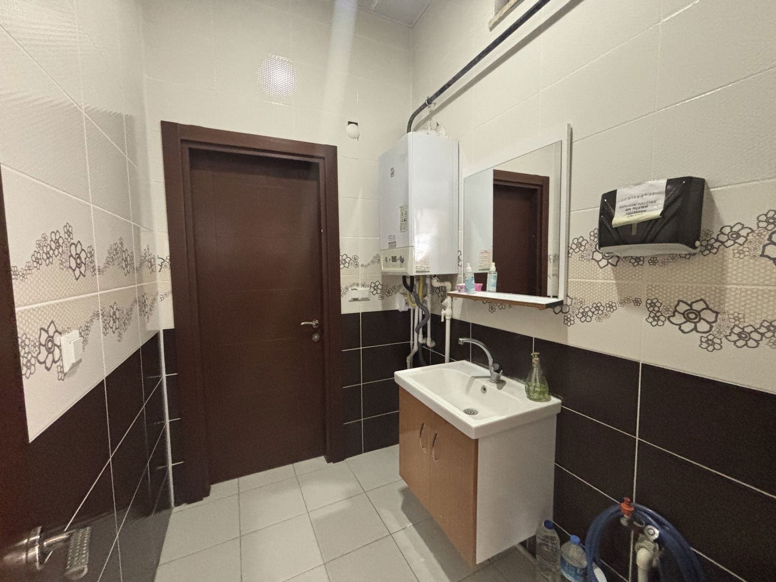 Kiralık Dükkan 35,000 TL