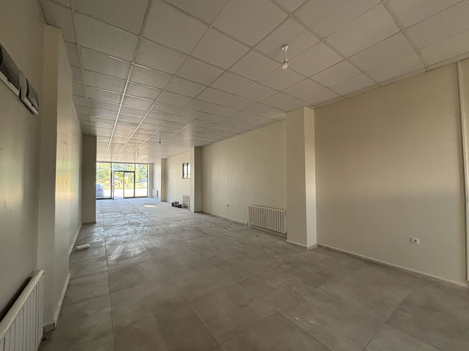 Kiralık Dükkan 35,000 TL