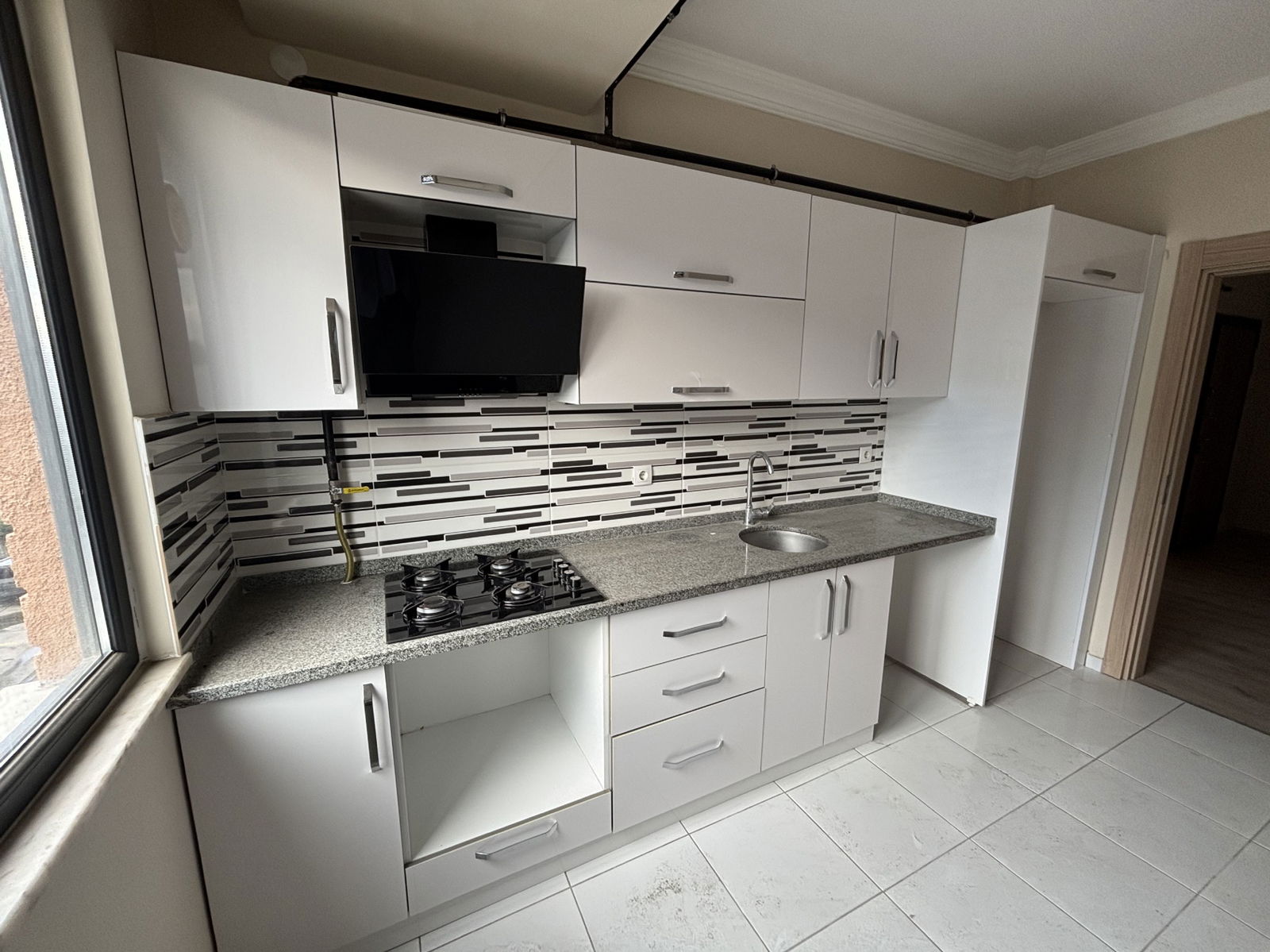 BEYCİLER BAHÇEKENT SİTESİN'DE 3+1 110 M2 SATILIK DAİRE