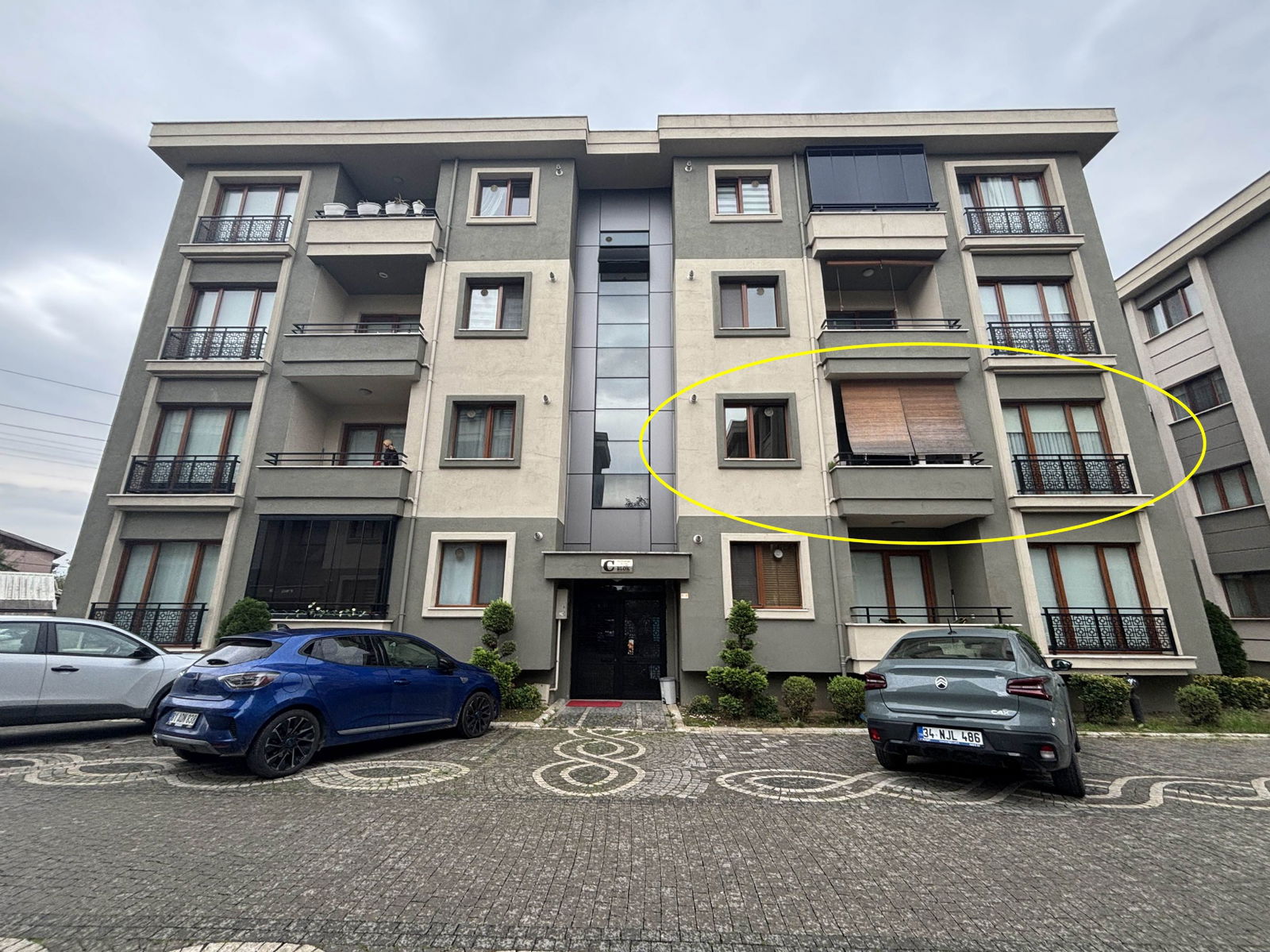 TORUNAY SİTESİ'NDE 3+1 150 M2 SATILIK ARA KAT DAİRE