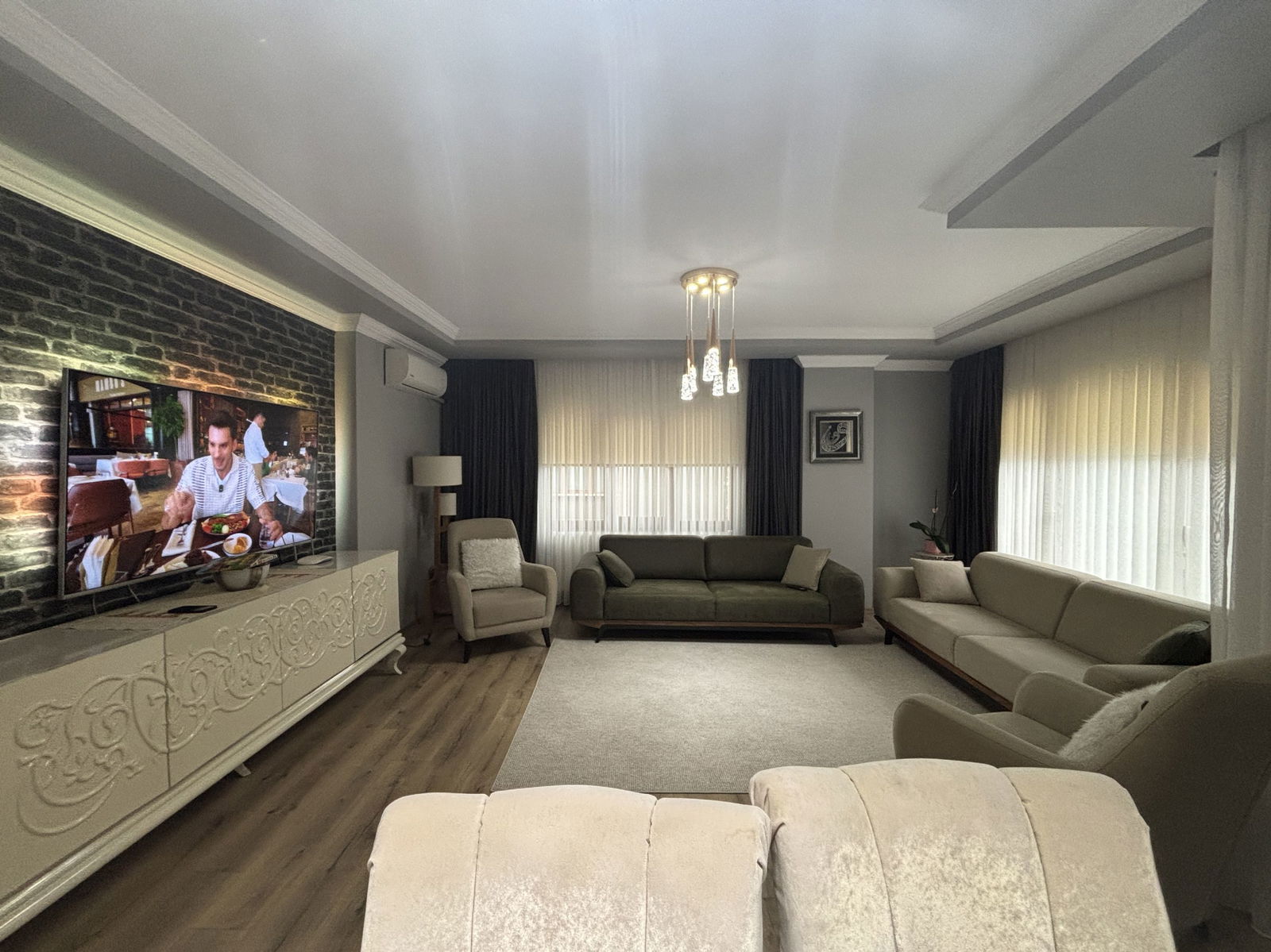 TORUNAY SİTESİ'NDE 3+1 150 M2 SATILIK ARA KAT DAİRE