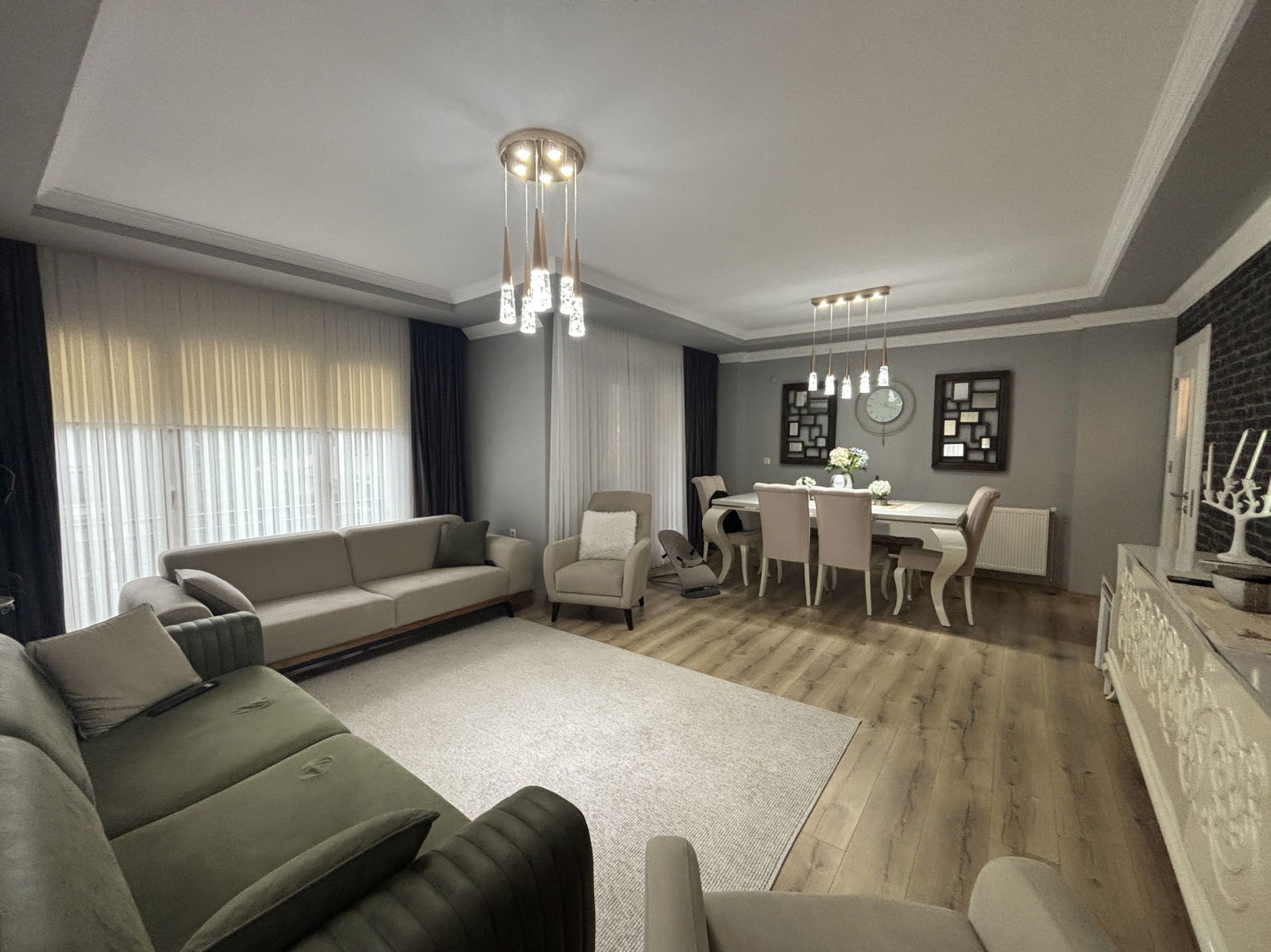 TORUNAY SİTESİ'NDE 3+1 150 M2 SATILIK ARA KAT DAİRE