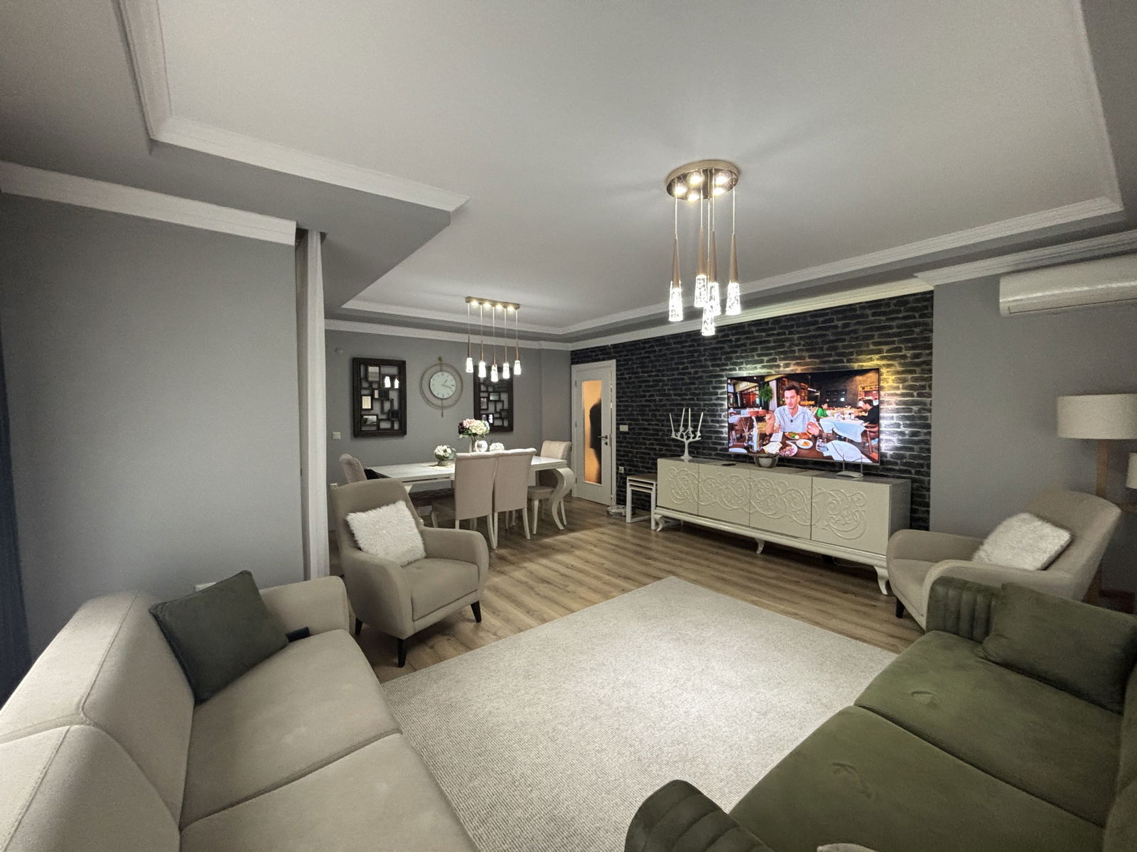 TORUNAY SİTESİ'NDE 3+1 150 M2 SATILIK ARA KAT DAİRE