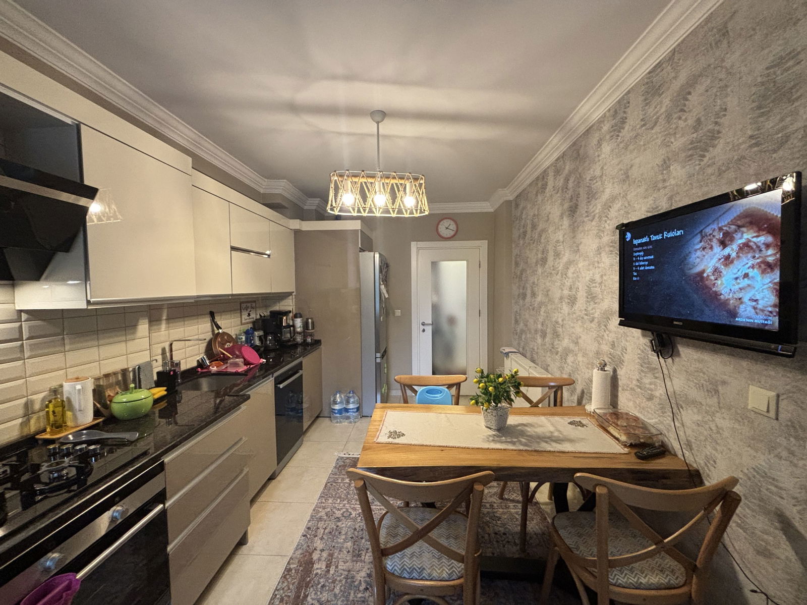 TORUNAY SİTESİ'NDE 3+1 150 M2 SATILIK ARA KAT DAİRE