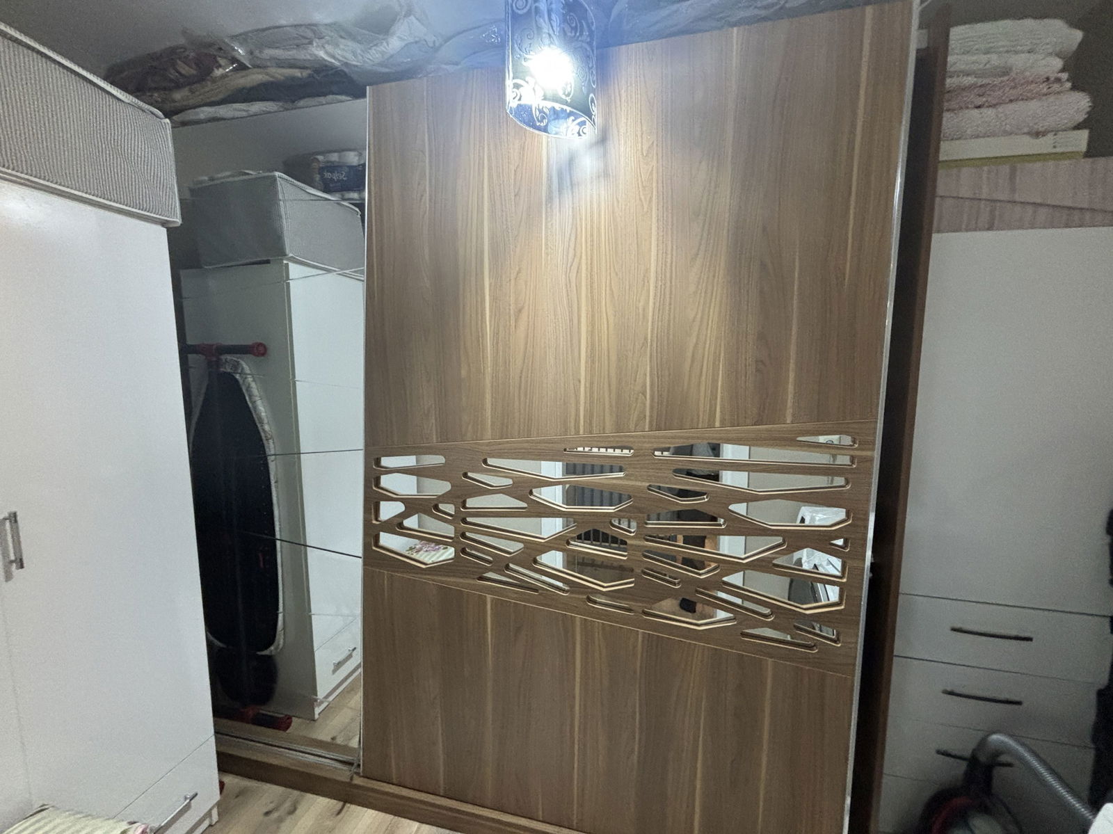 TORUNAY SİTESİ'NDE 3+1 150 M2 SATILIK ARA KAT DAİRE