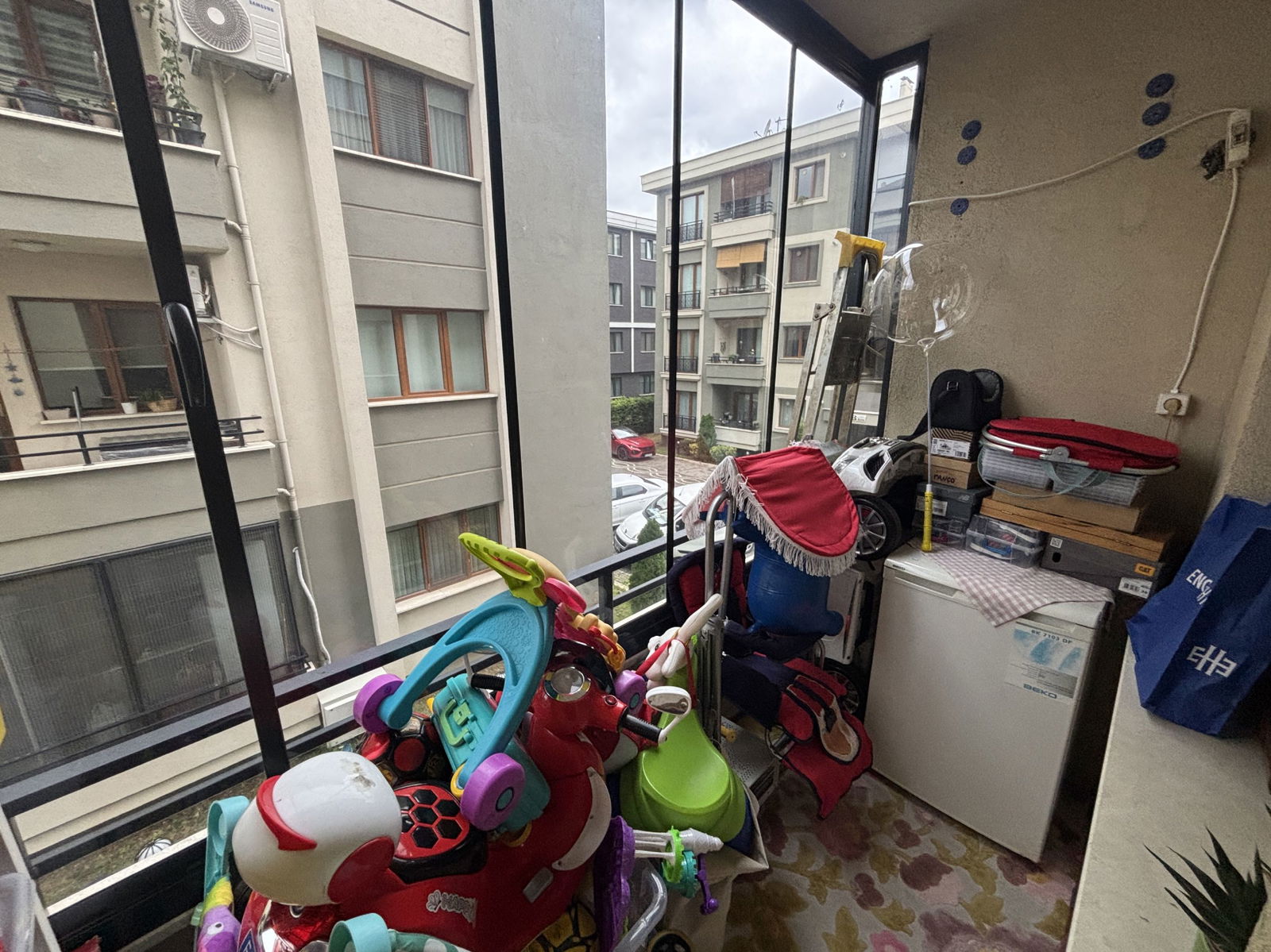 TORUNAY SİTESİ'NDE 3+1 150 M2 SATILIK ARA KAT DAİRE