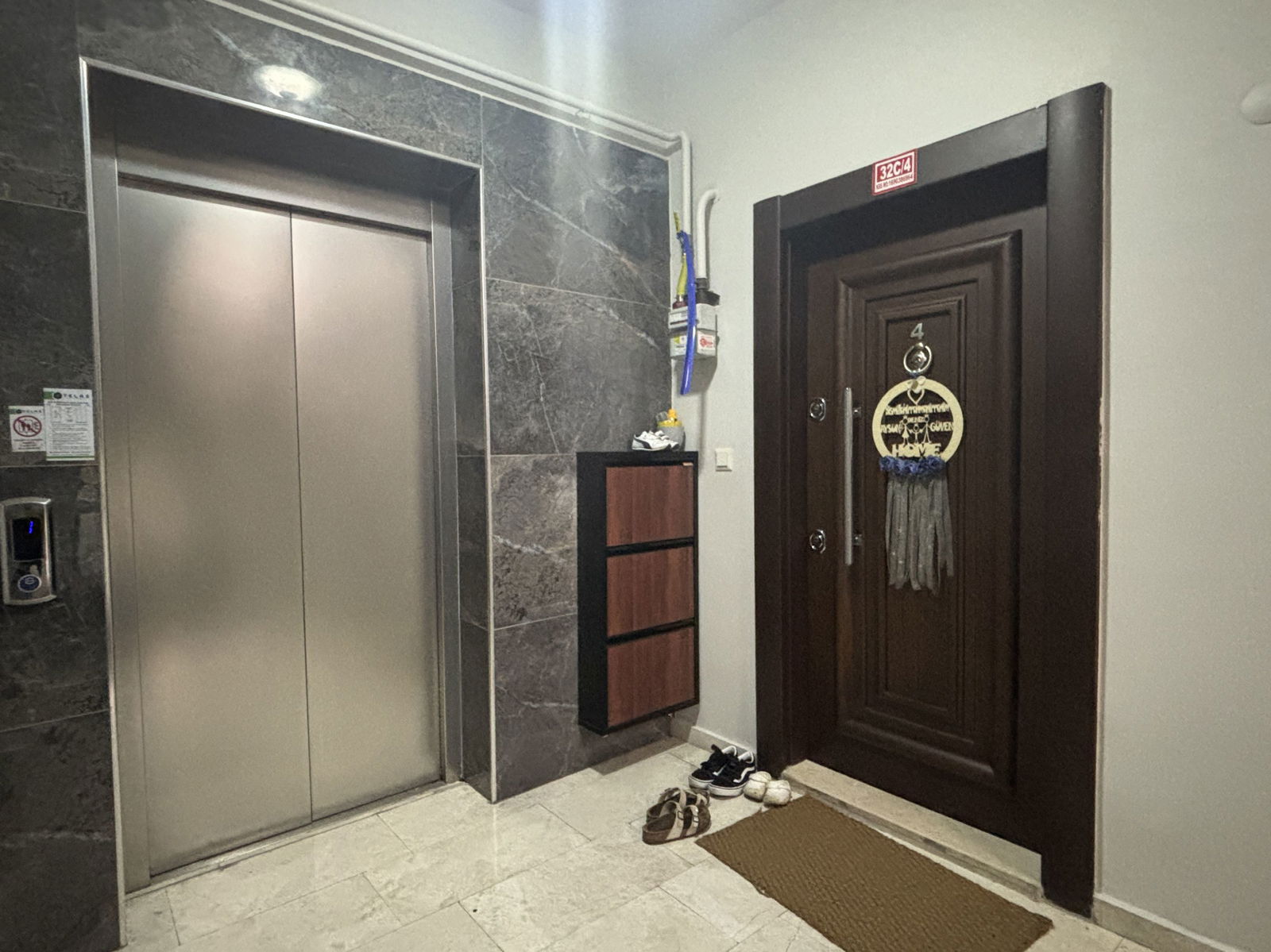 TORUNAY SİTESİ'NDE 3+1 150 M2 SATILIK ARA KAT DAİRE