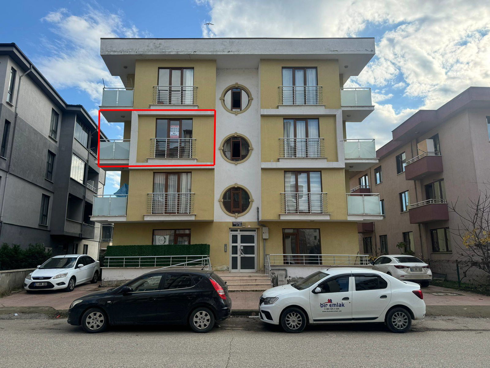Kiralık Daire 18,000 TL