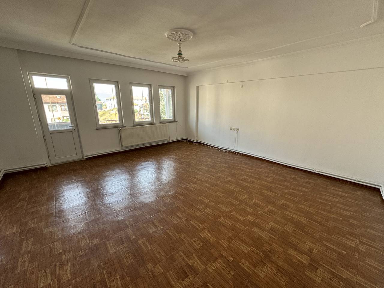 Kiralık Daire 16,000 TL