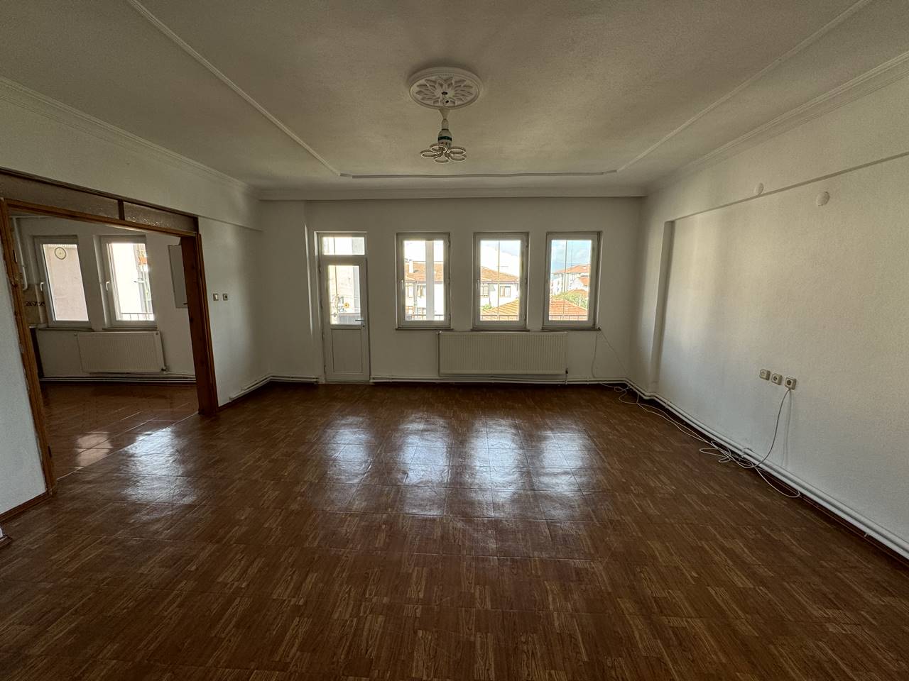 Kiralık Daire 16,000 TL
