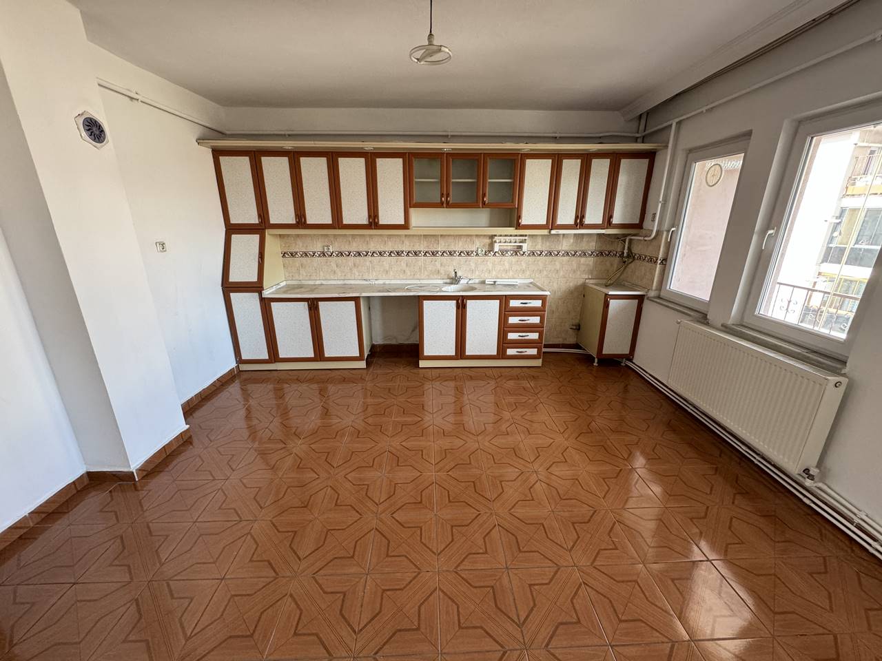 Kiralık Daire 16,000 TL
