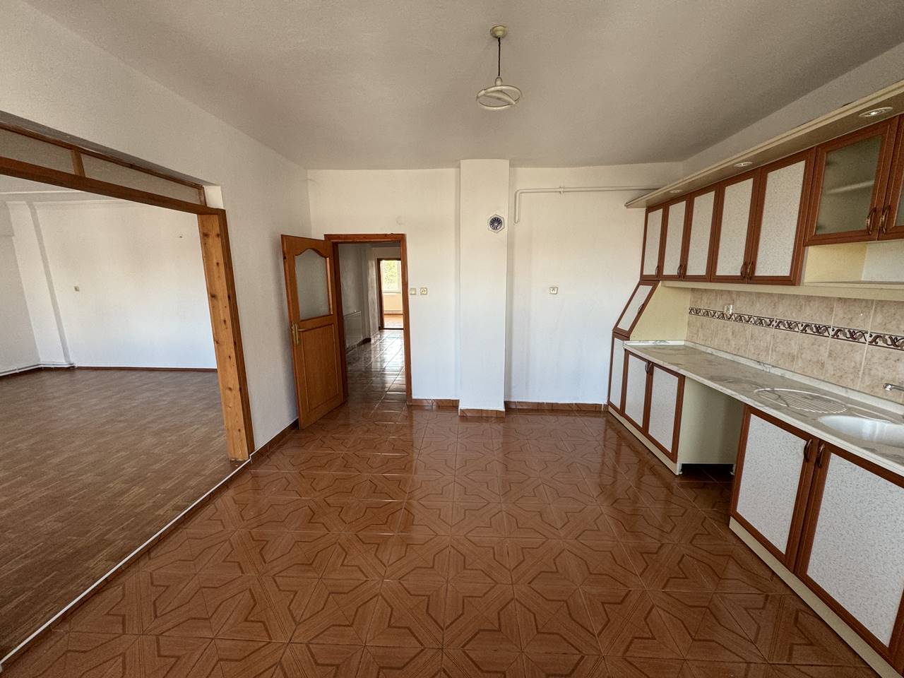 Kiralık Daire 16,000 TL
