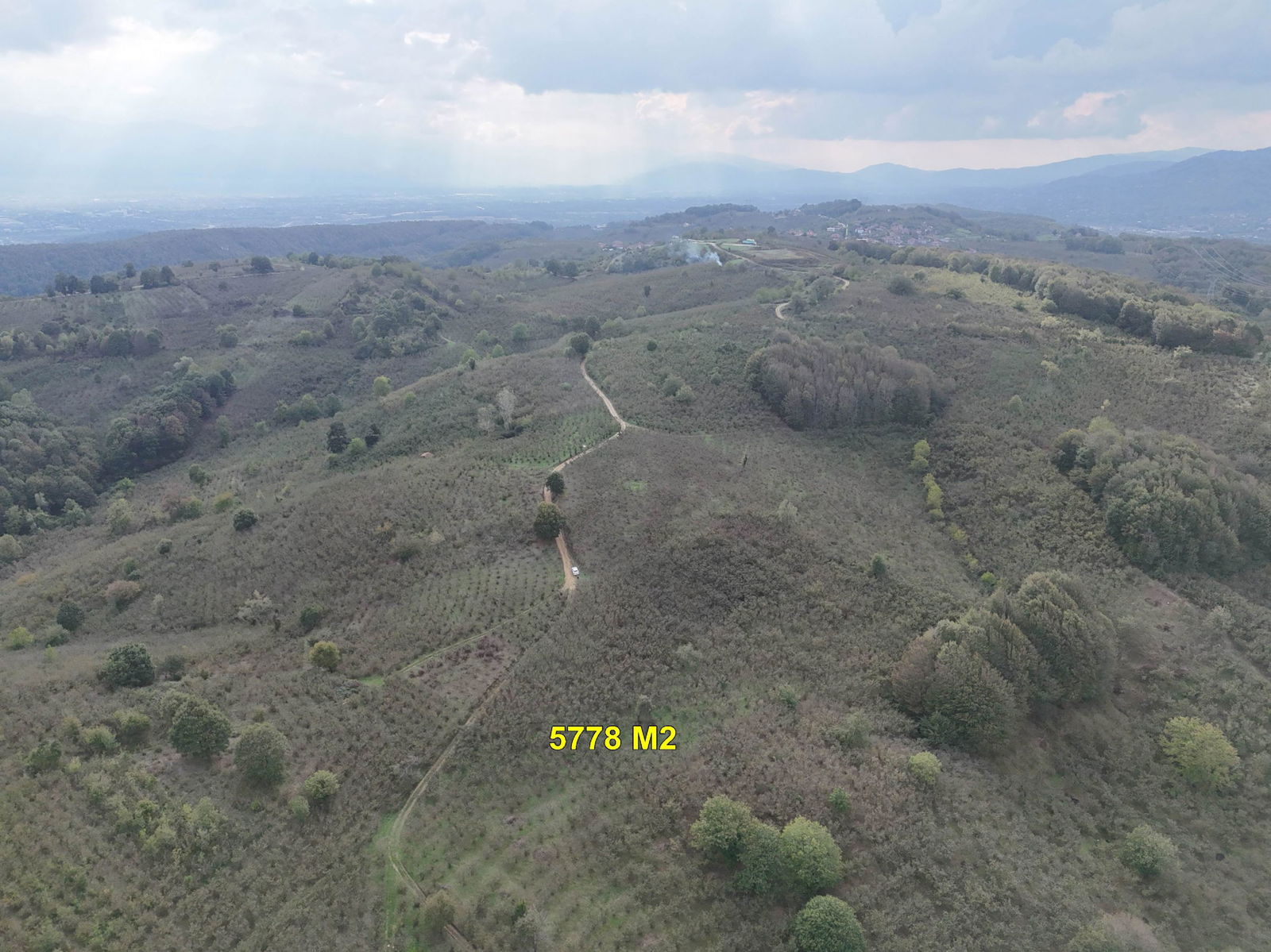 GÜLDERE KÖYÜ'NDE 5778 M2 SATILIK ARSA