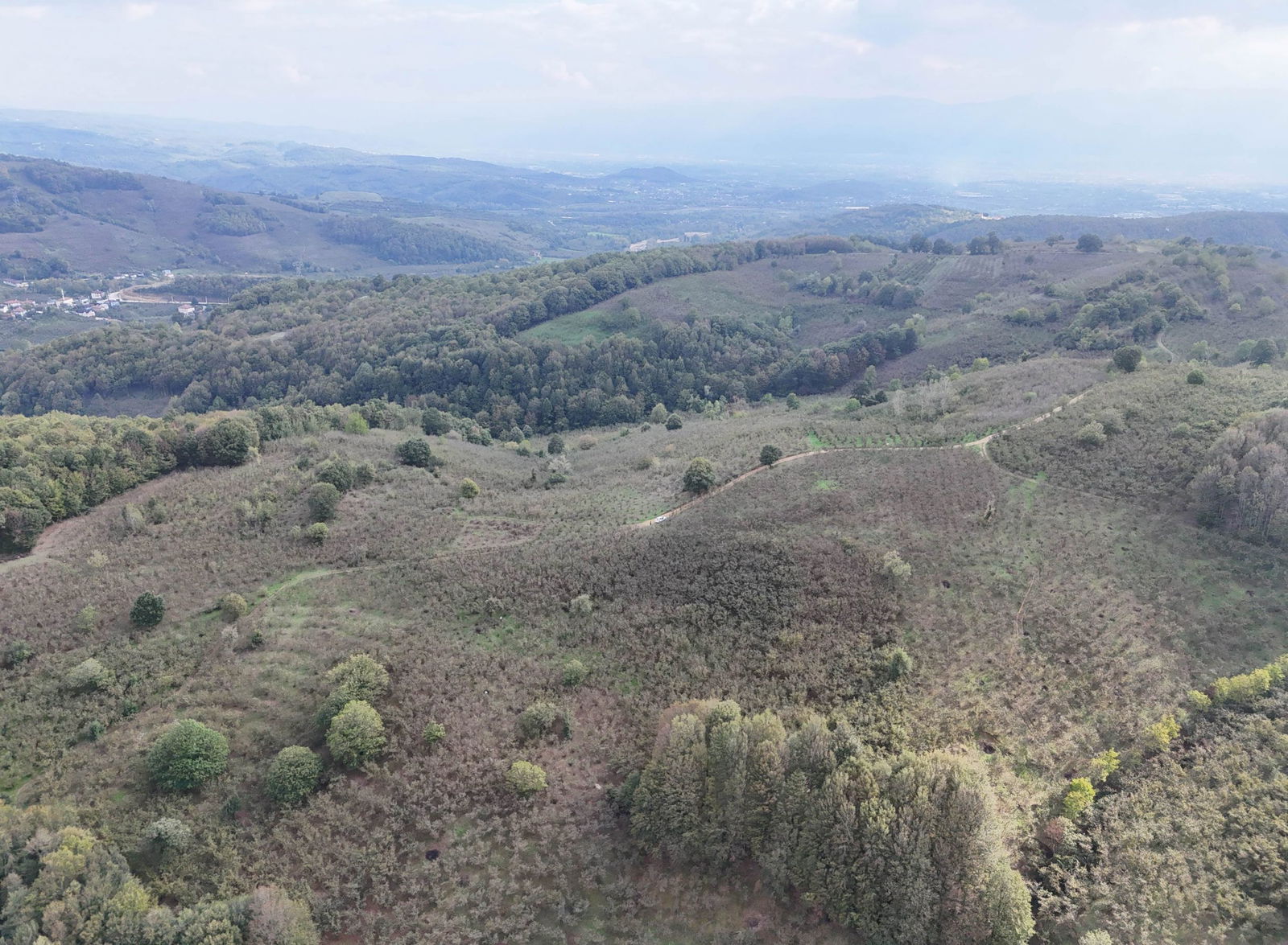 GÜLDERE KÖYÜ'NDE 5778 M2 SATILIK ARSA