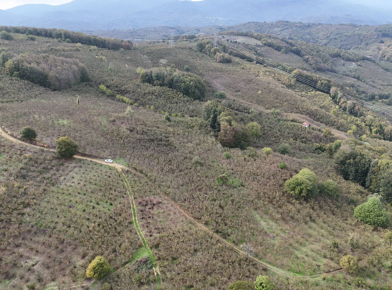 GÜLDERE KÖYÜ'NDE 5778 M2 SATILIK ARSA