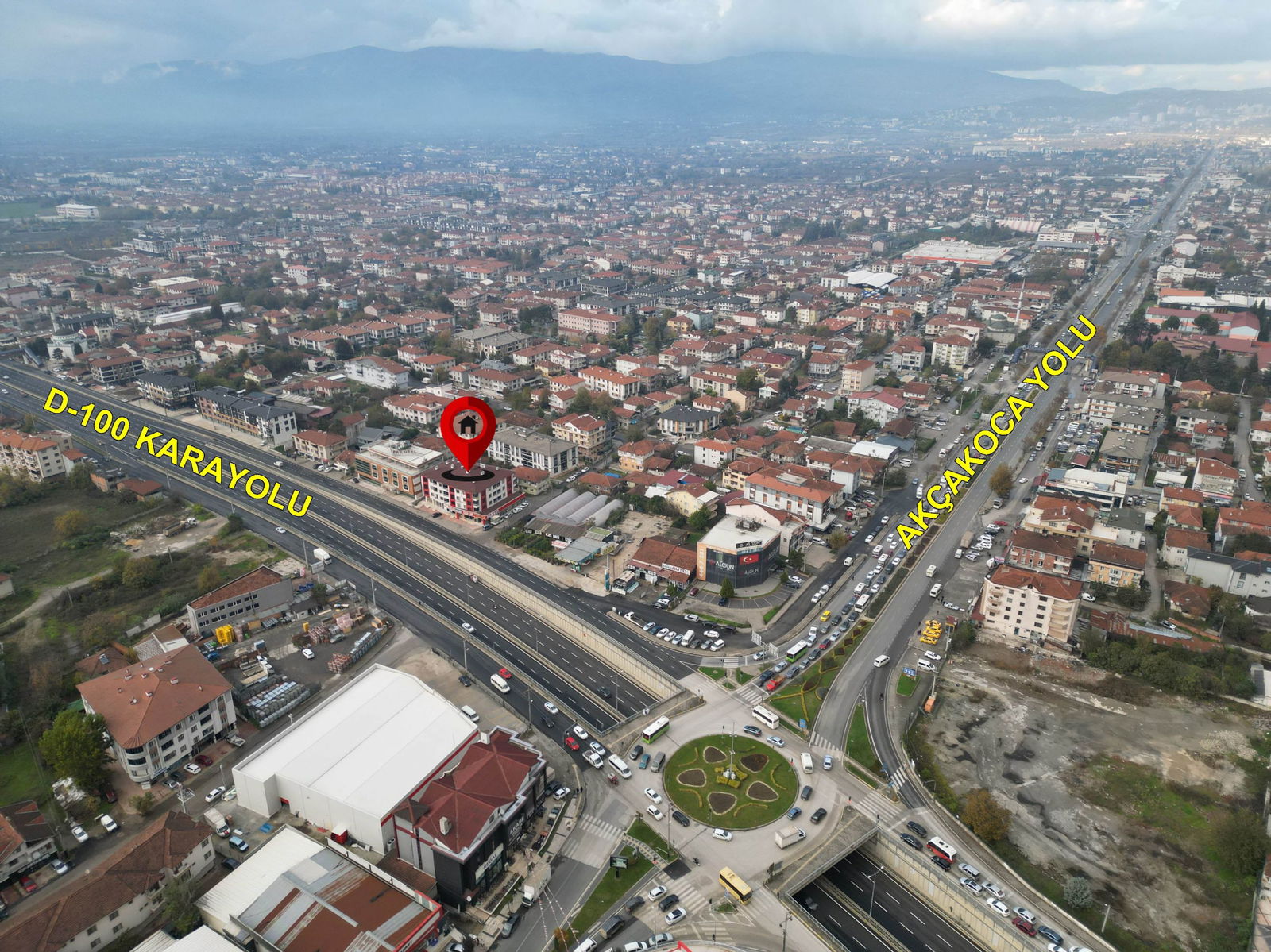 HAMİDİYE MAHALLESİ'NDE 2+1 100 M2 SATILIK ARA KAT DAİRE