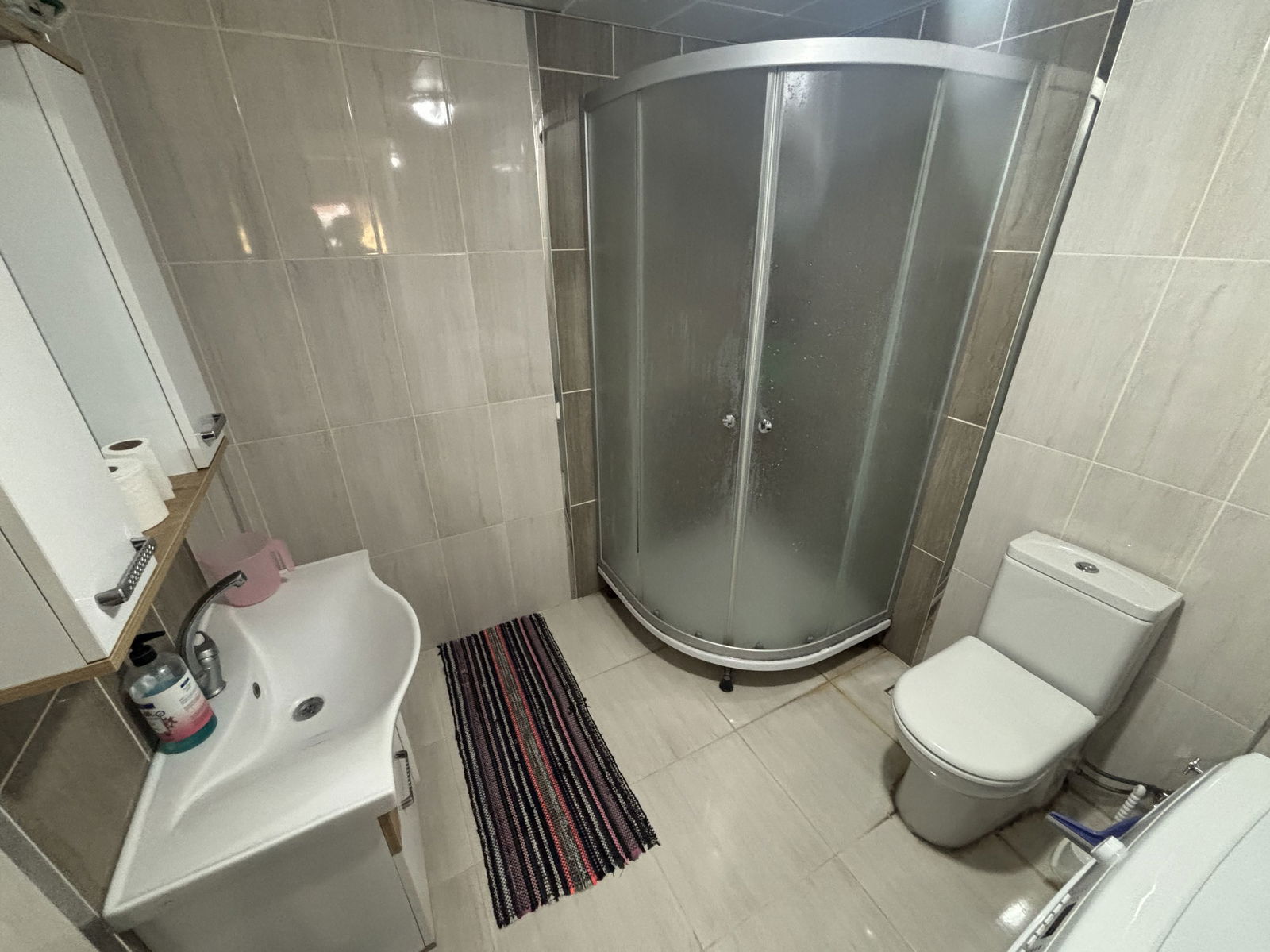 HAMİDİYE MAHALLESİ'NDE 2+1 100 M2 SATILIK ARA KAT DAİRE