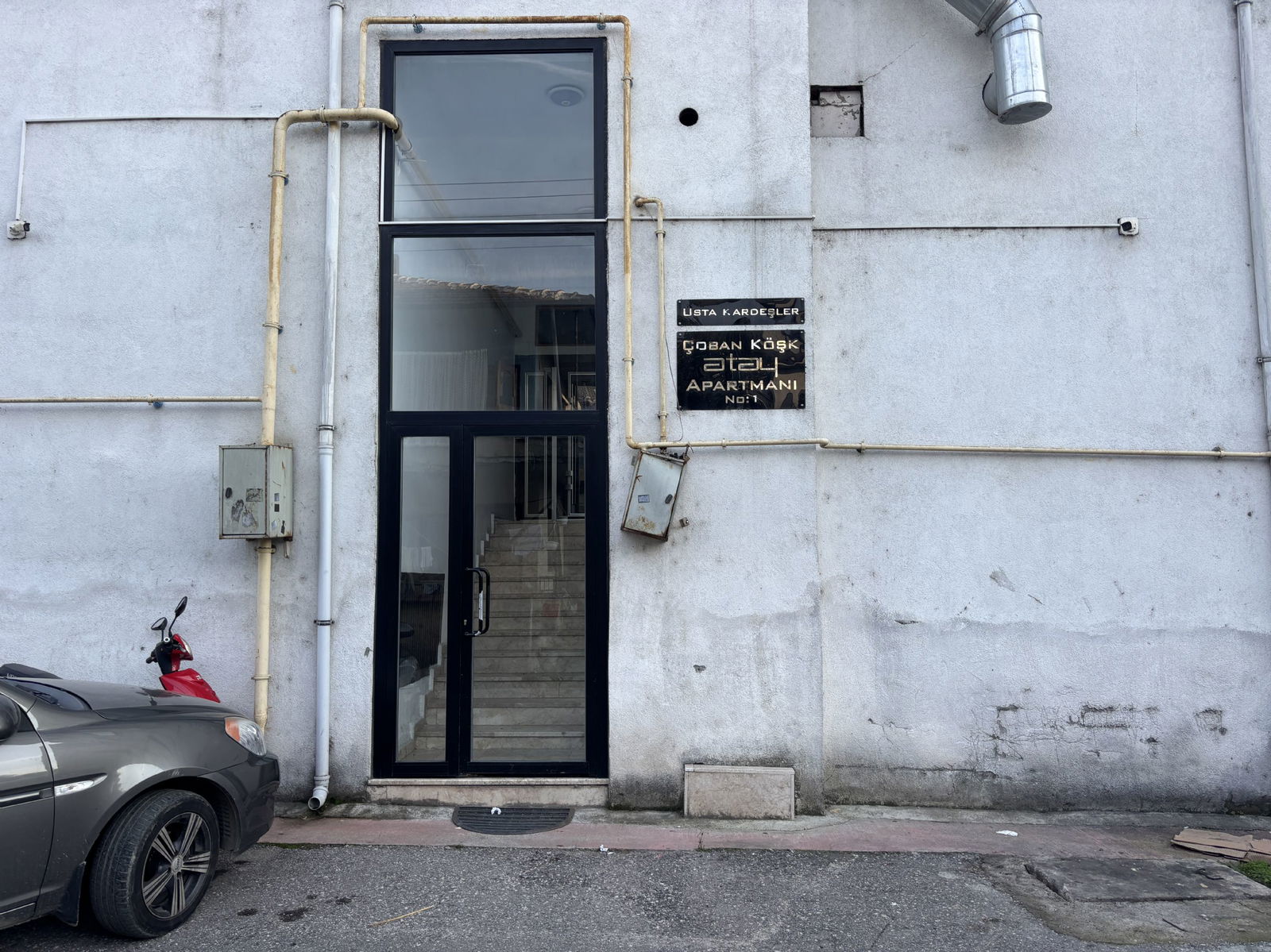 HAMİDİYE MAHALLESİ'NDE 2+1 100 M2 SATILIK ARA KAT DAİRE