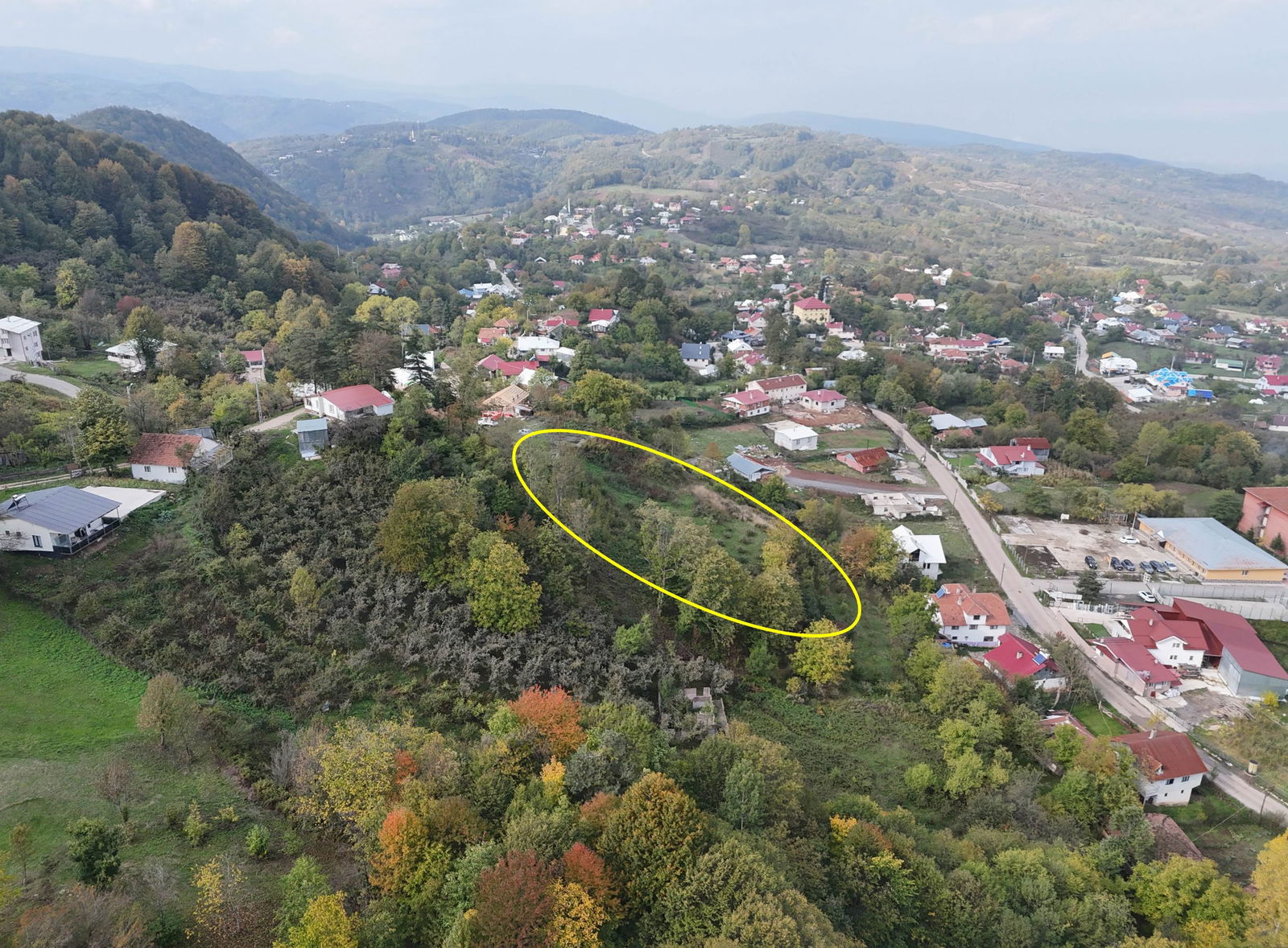 KAYNAŞLI DİPSİZGÖL'DE 976 - 1496 M2 ARASINDA SATILIK PARSELLER