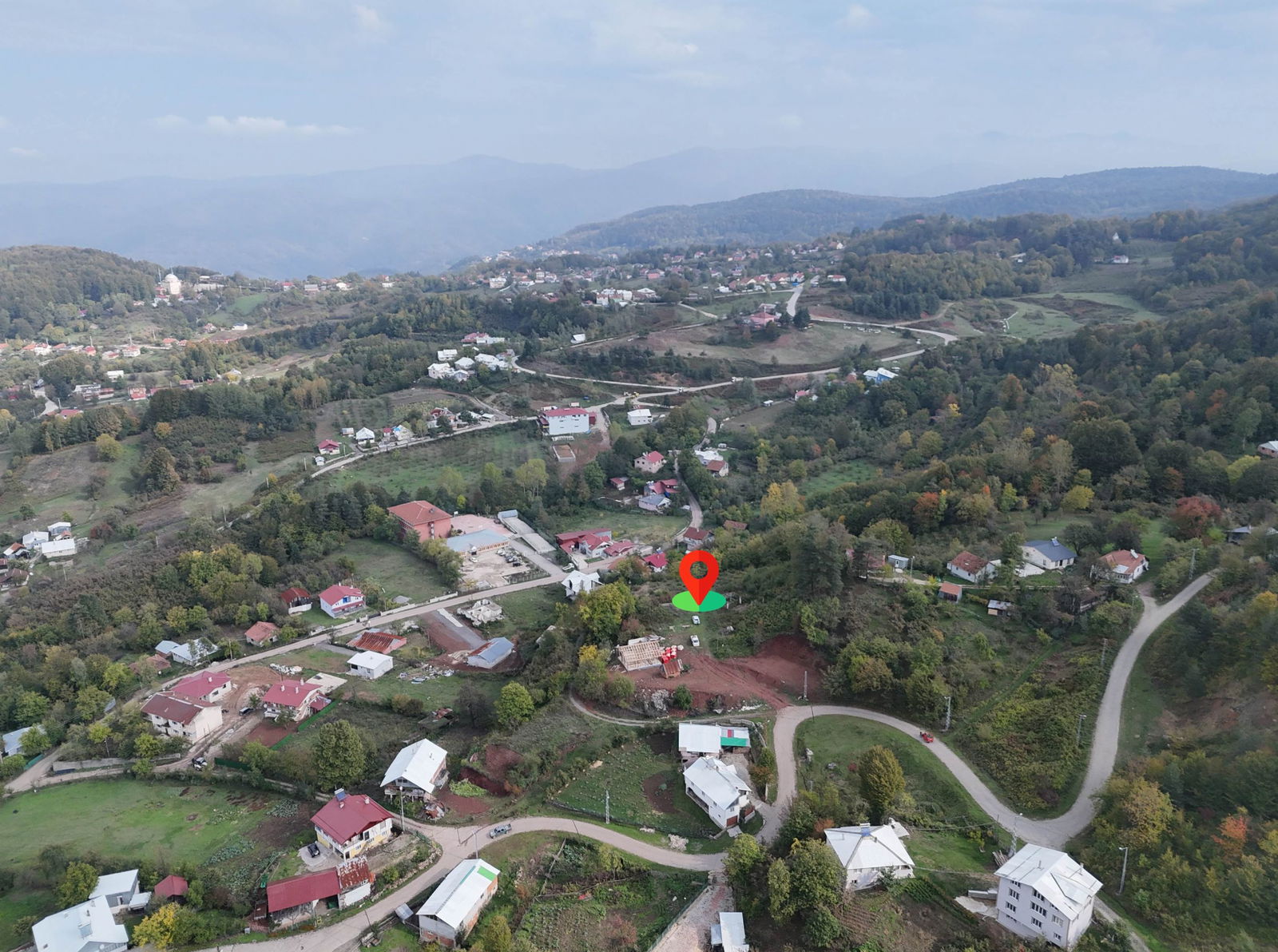 KAYNAŞLI DİPSİZGÖL'DE 976 - 1496 M2 ARASINDA SATILIK PARSELLER