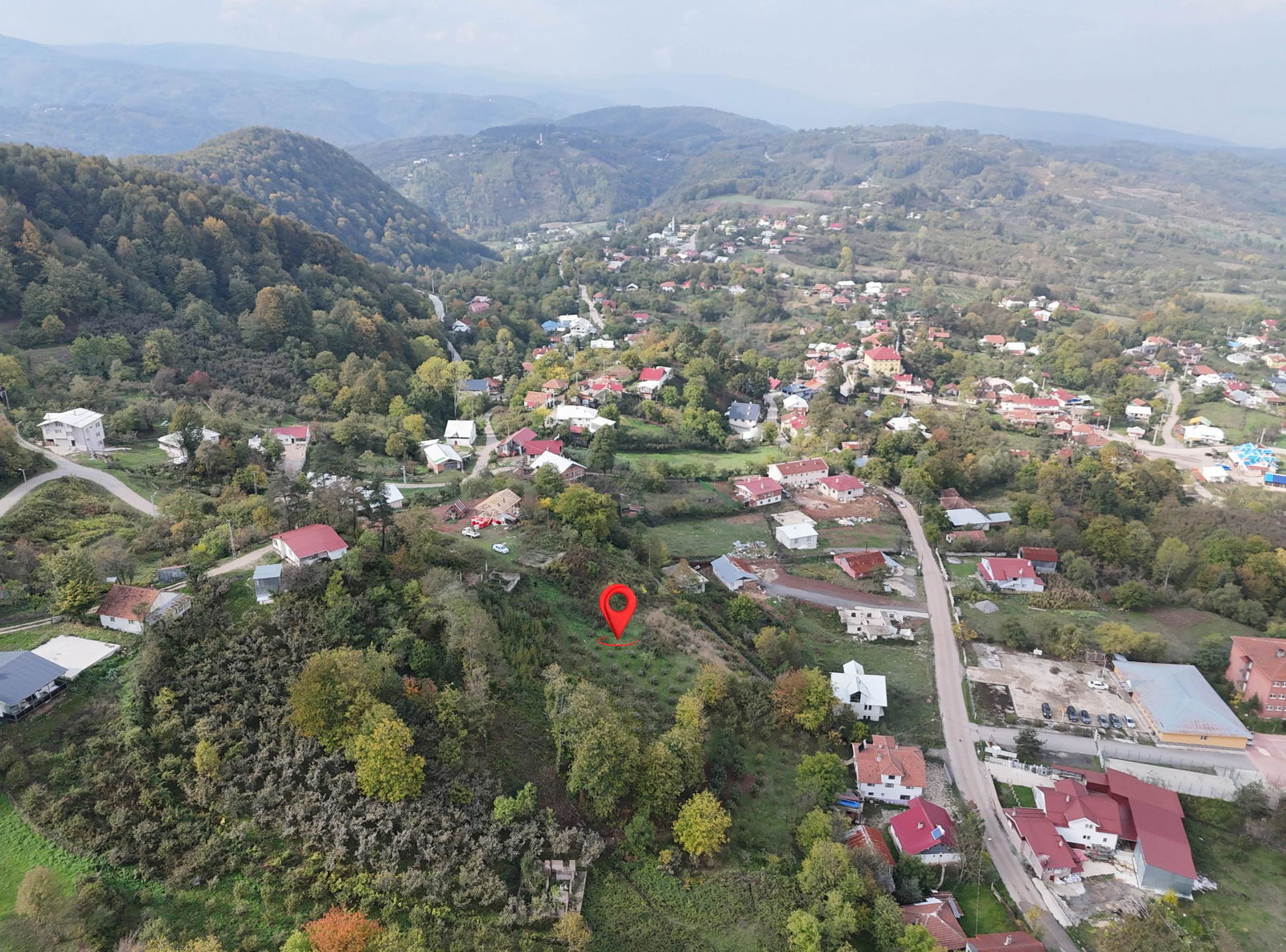 KAYNAŞLI DİPSİZGÖL'DE 976 - 1496 M2 ARASINDA SATILIK PARSELLER