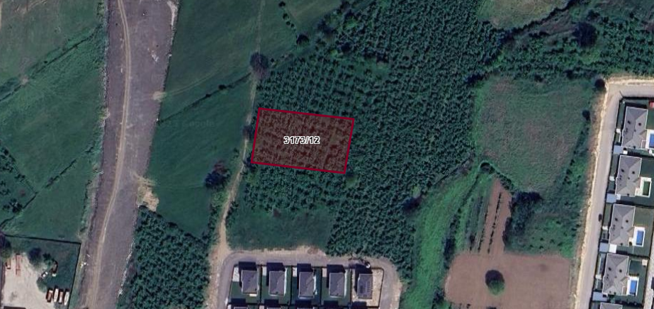 SARAYYERİ MAHALLESİ'NDE 2050 M2 SATILIK ARSA