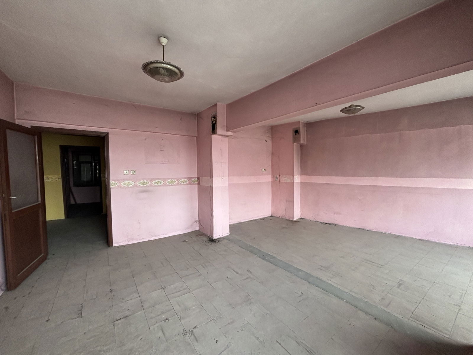 AZMİMİLLİ MAH. AYDINPINAR CADDESİNDE 3+1 121 M2 SATILIK DAİRE