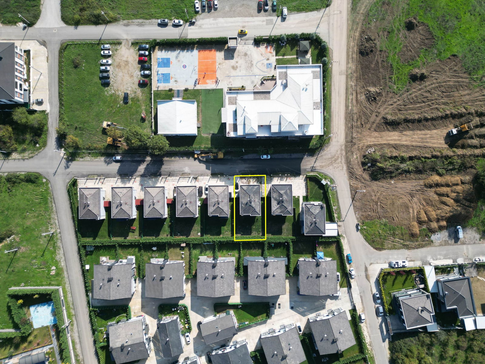 KÖRPEŞLER MAH. YEŞİLKENT 2'DE 4+1 191 M2 SATILIK TEKİL VİLLA